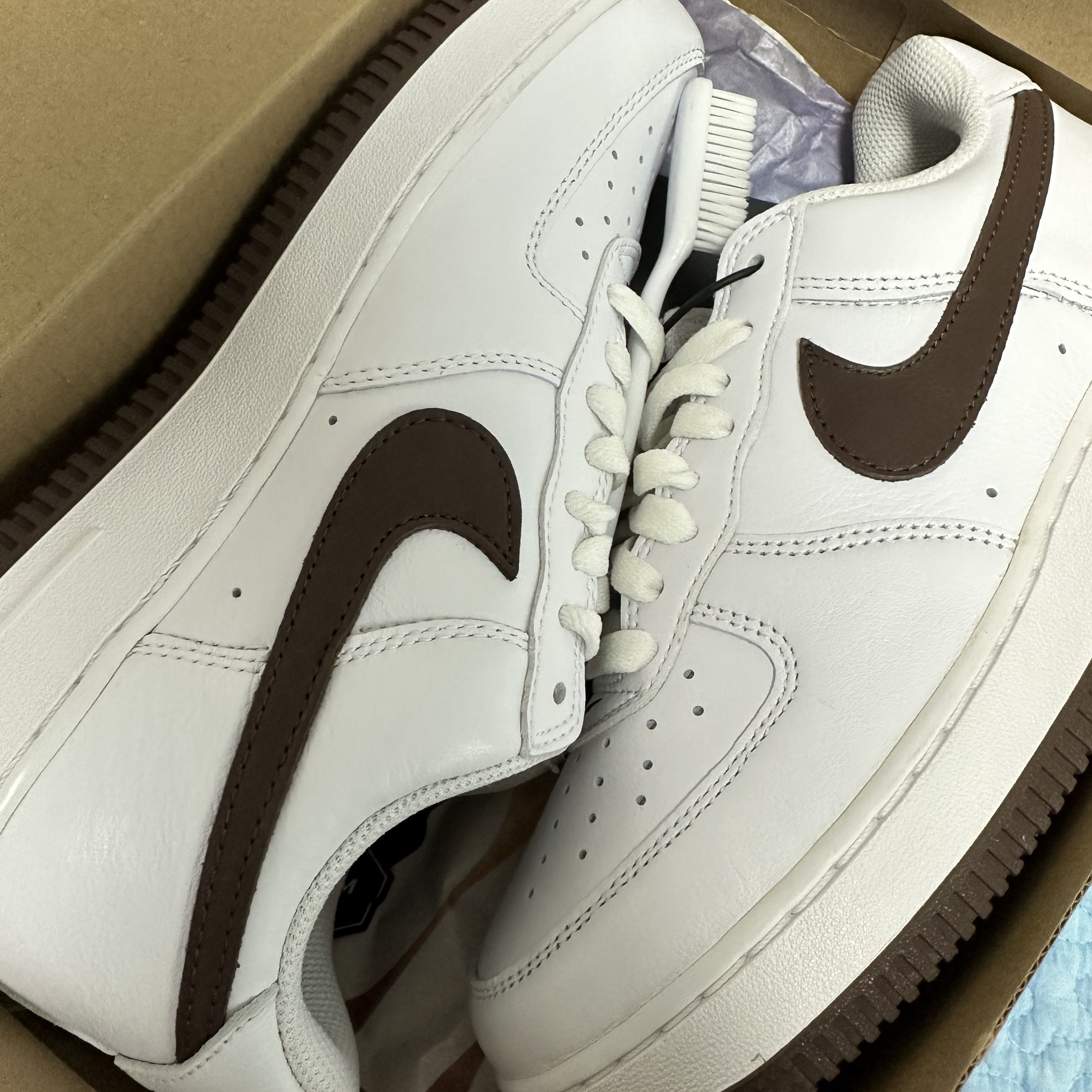 Nike Air Force 1 Low Retro Color of the Month Chocolate 착용 스타일