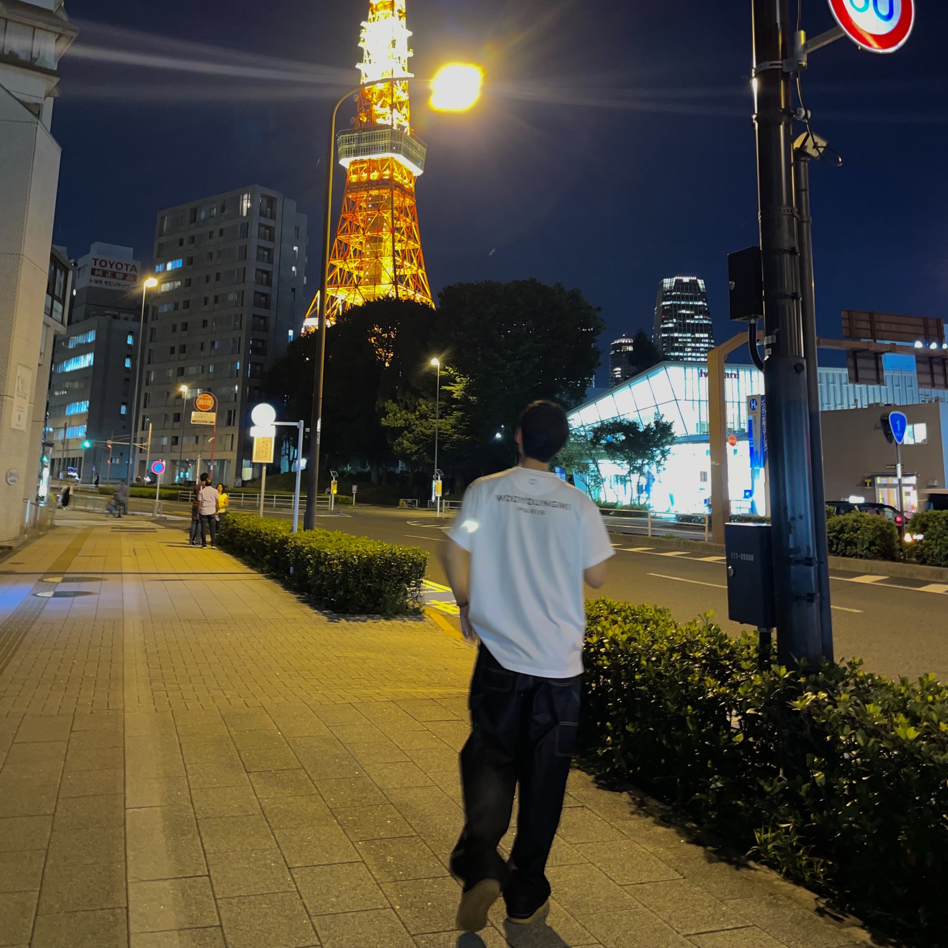 Wooyoungmi Black Back Logo T-Shirt White - 22SS, Nike Air Force 1 '07 WB Flax 착용 스타일 - 2