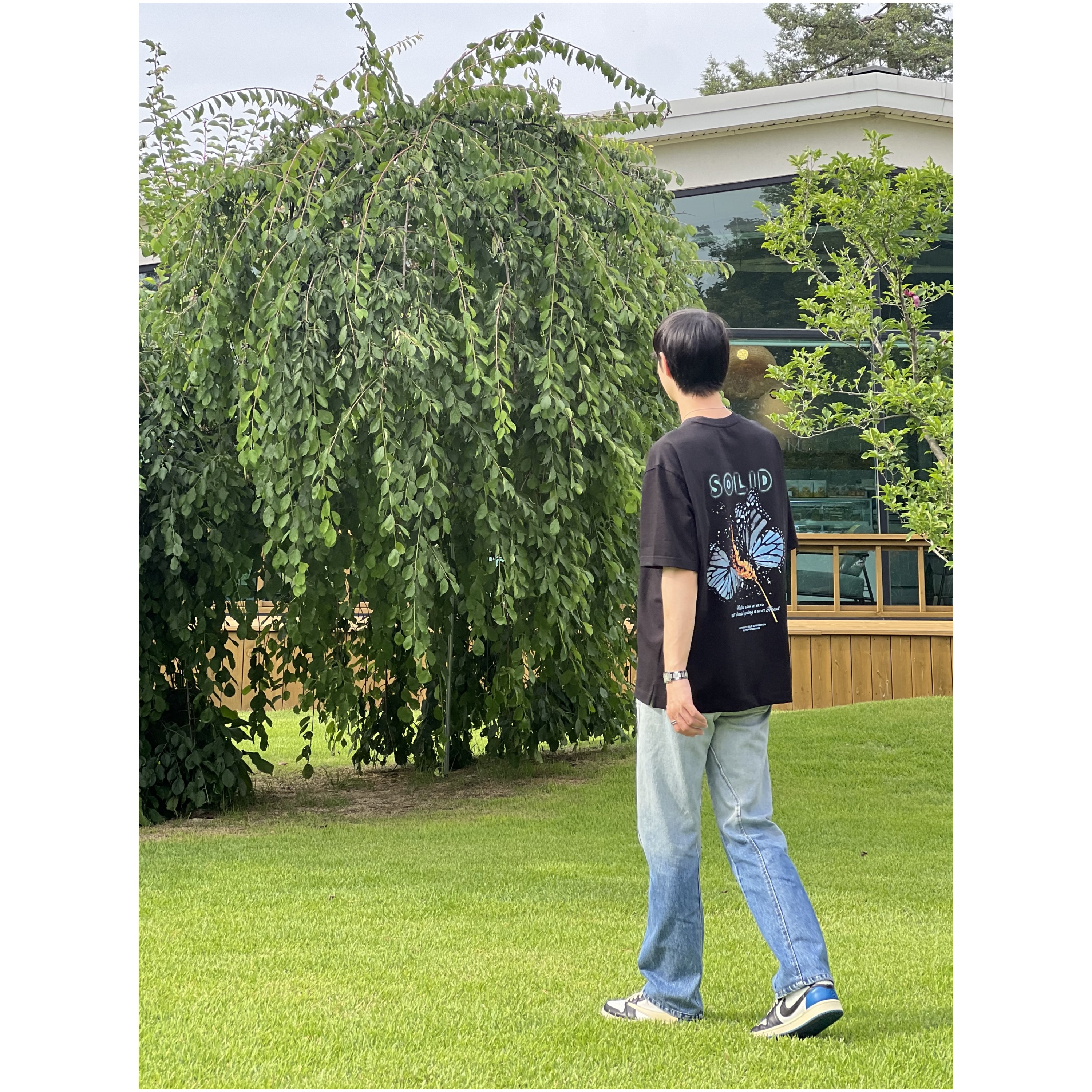 Jordan 1 x Travis Scott x Fragment Retro Low OG SP Military Blue, Solid Homme Butterfly Graphic T-Shirt Black - 23SS 착용 스타일