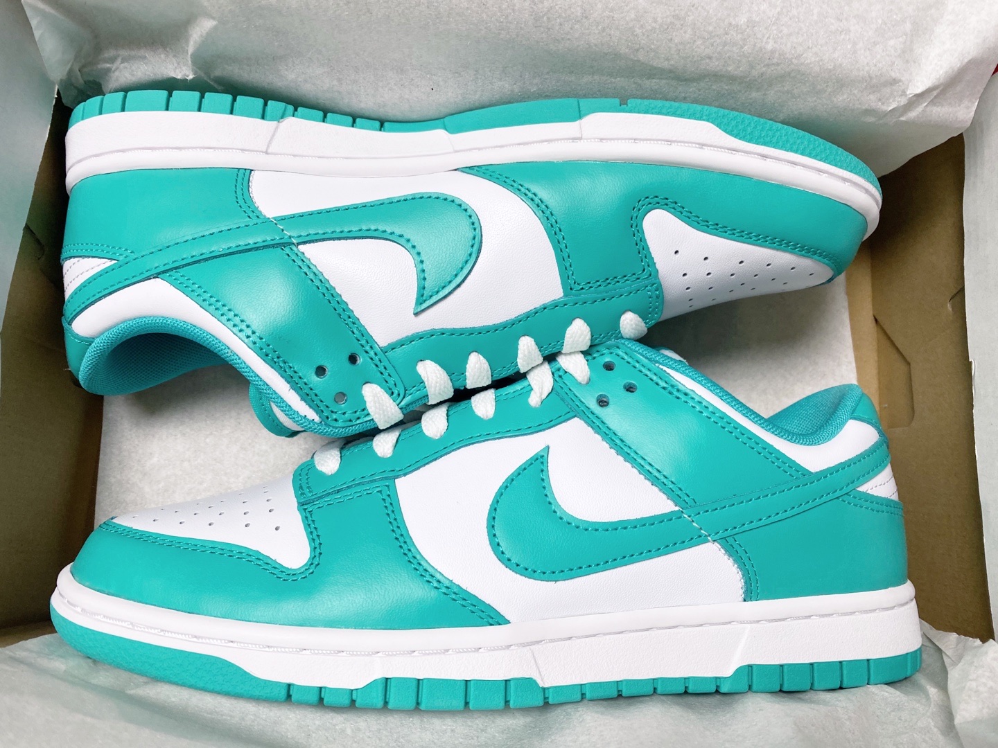 Nike Dunk Low White Clear Jade 착용 스타일 - 1