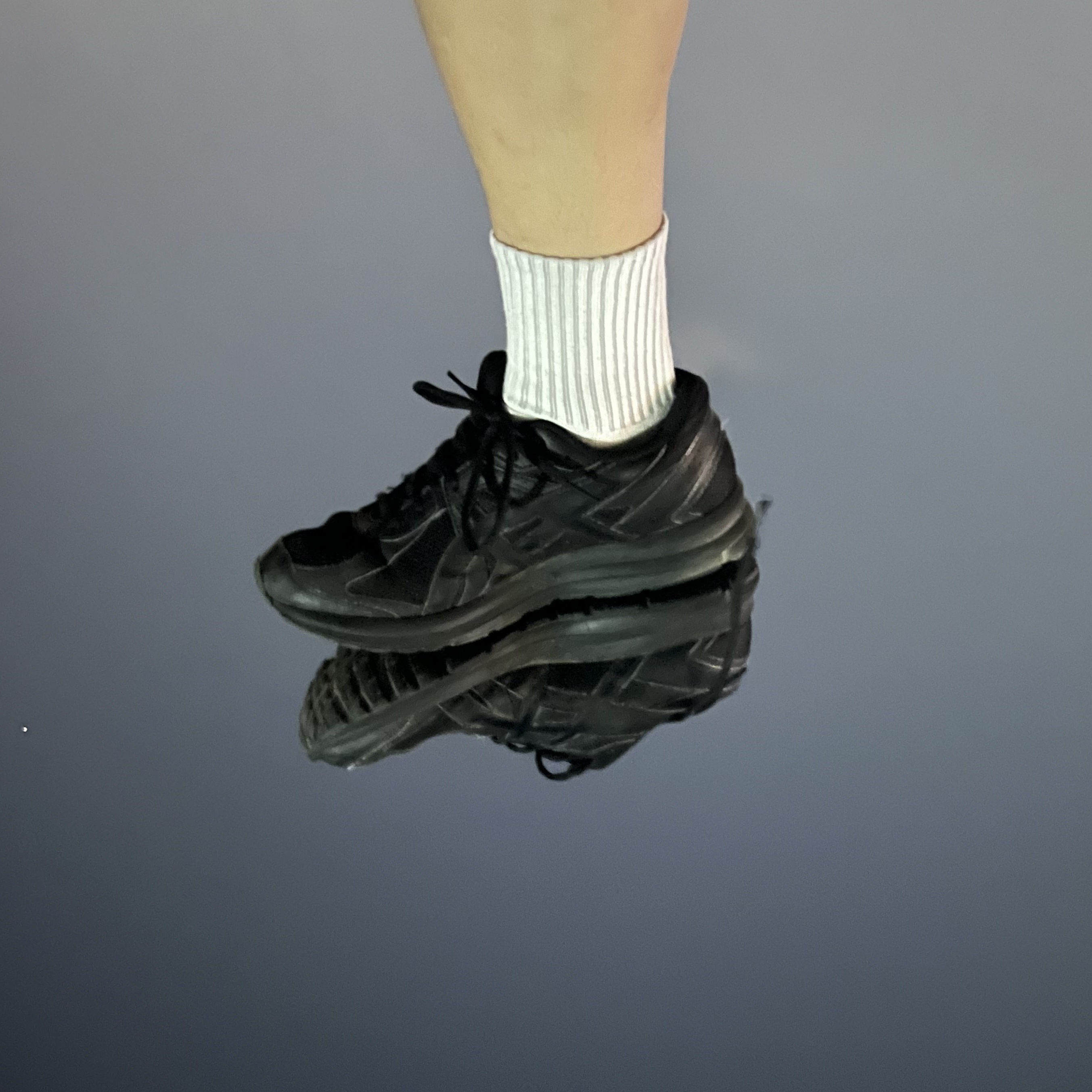 Asics Jog 100 S Black - 2E Wide 착용 스타일
