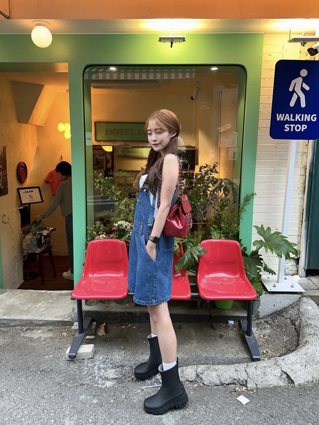 (W) Rockfishweatherwear Flatform Middle Rain Boots Black, Apple Watch SE 40mm GPS Space Gray Aluminum Case with Sport Band Midnight (Korean Ver.) 착용 스타일 - 1