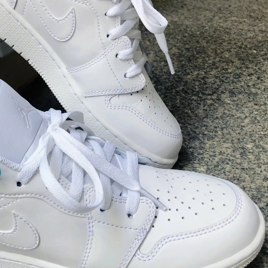 (GS) Jordan 1 Low Triple White 착용 스타일