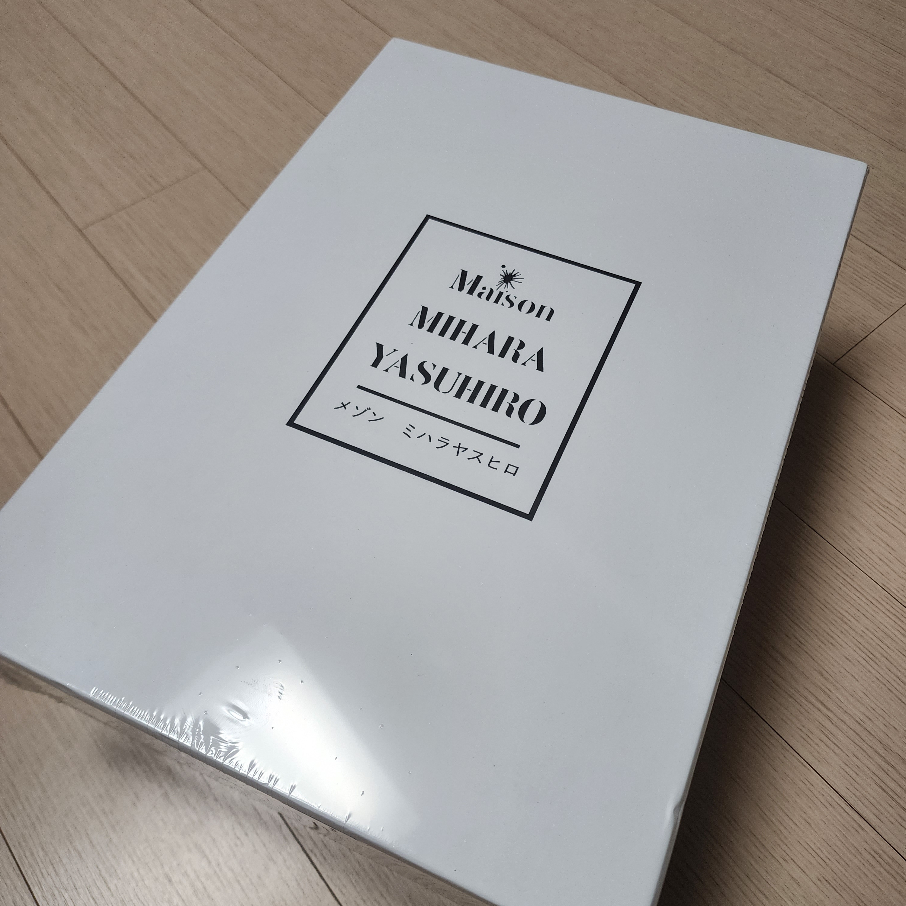 Maison Mihara Yasuhiro Blakey OG Sole Canvas Low-top Sneakers Black White 착용 스타일 - 1