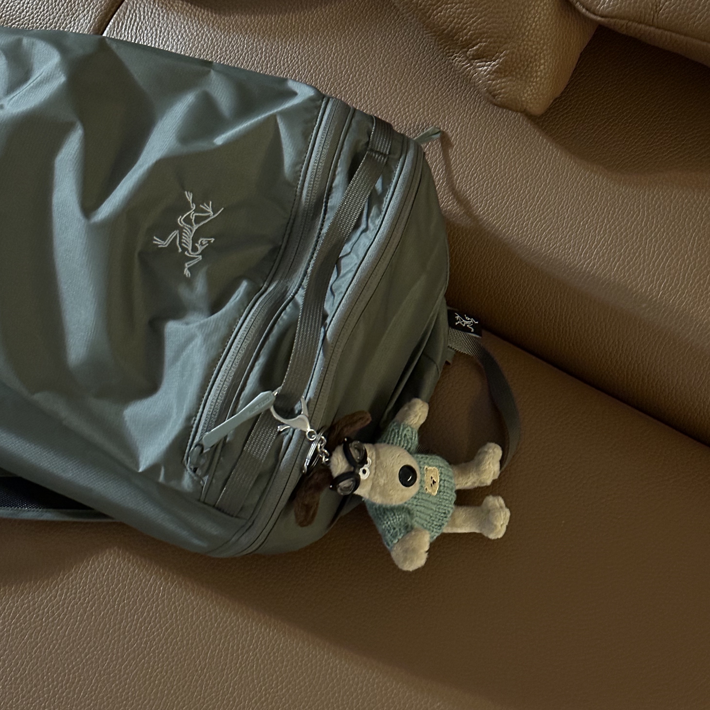 Arc'teryx Heliad 15 Backpack Forage 착용 스타일