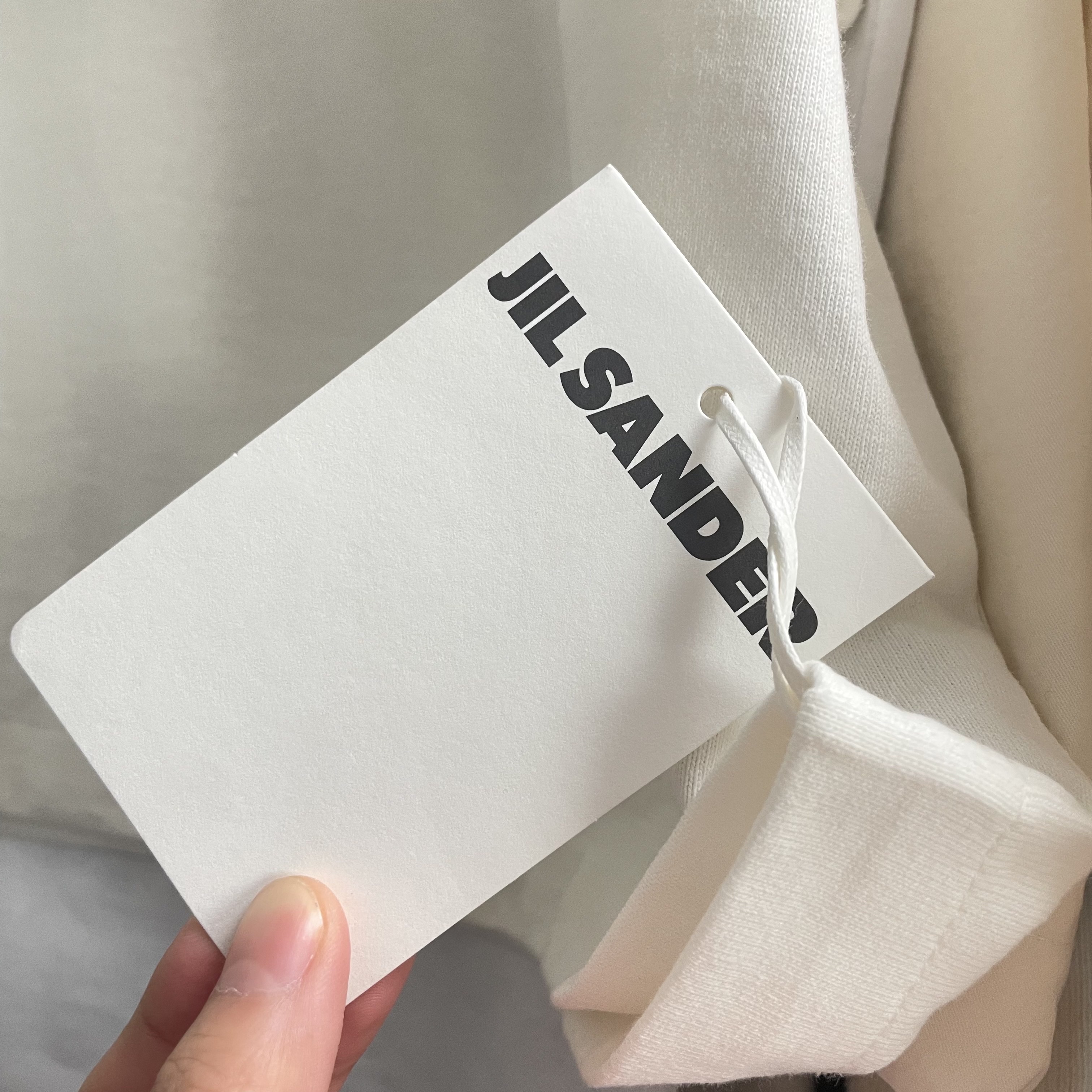 (W) Jil Sander Logo T-Shirt Natural - 23SS 착용 스타일 - 2