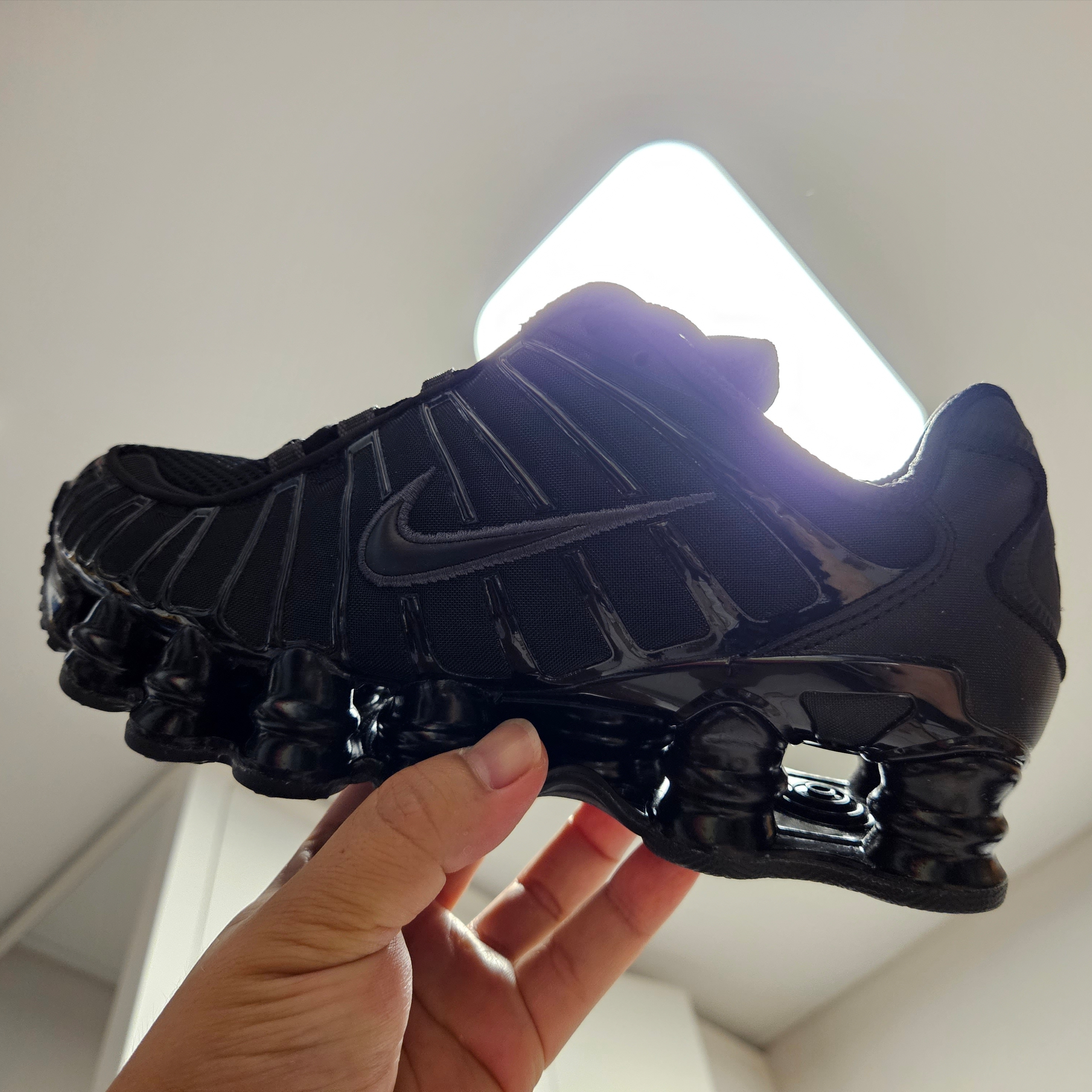 (W) Nike Shox TL Black and Max Orange 착용 스타일