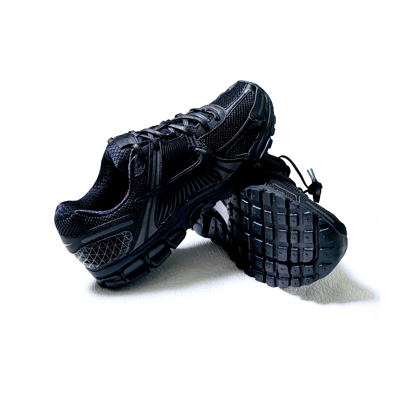 Nike Zoom Vomero 5 SP Black 착용 스타일 - 5