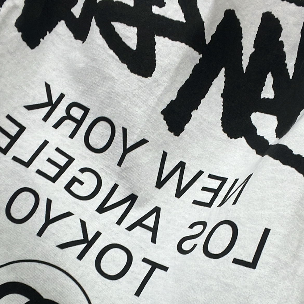 Stussy World Tour T-Shirt White 착용 스타일