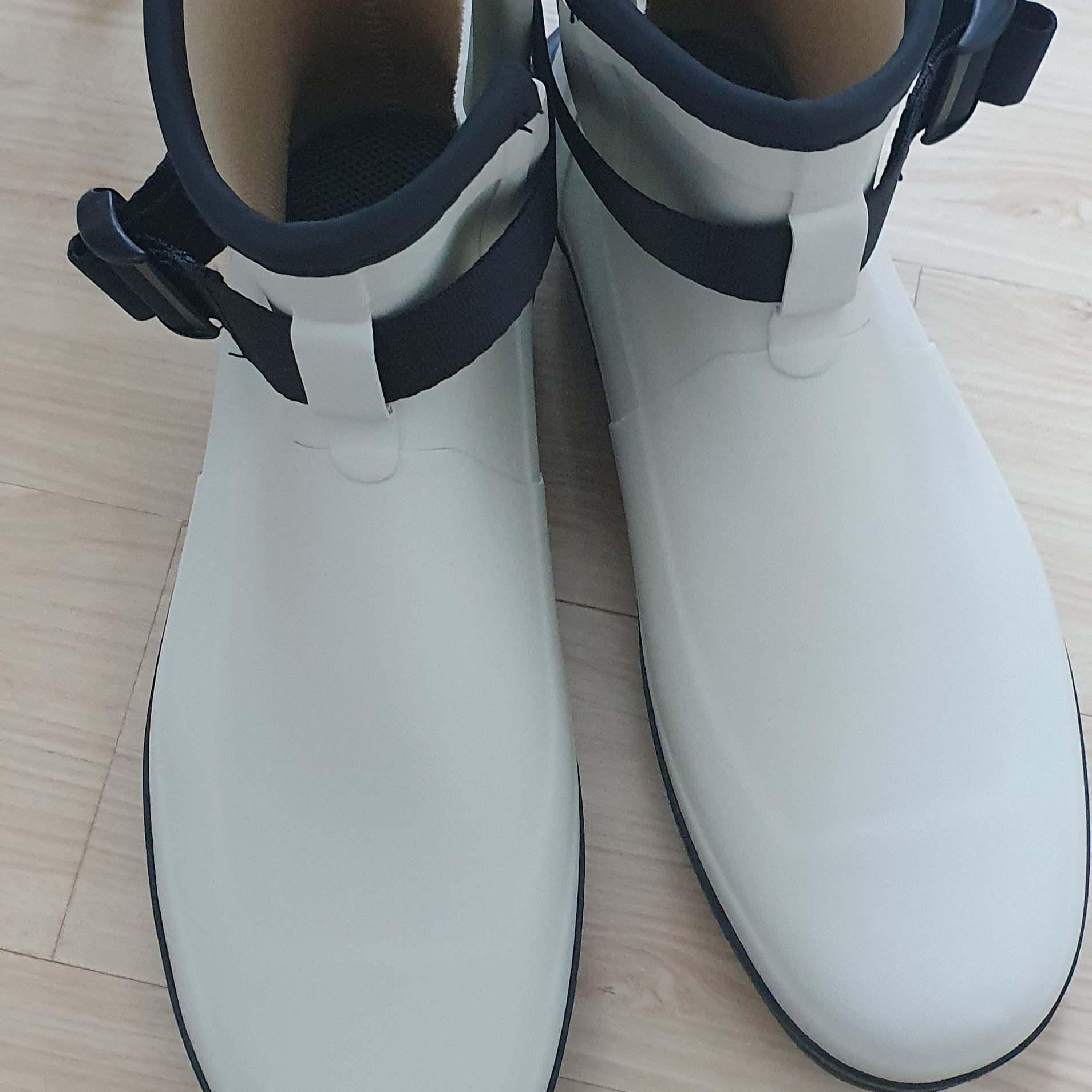 Moonstar 810s ET027 Marke Modi White 착용 스타일