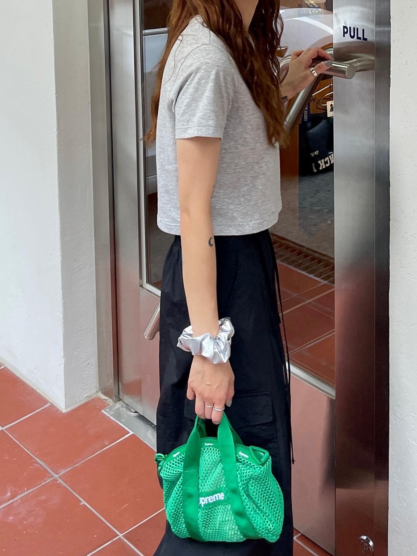 Supreme Mesh Mini Duffle Bag Green - 23SS, Salomon ACS +OG Taffy Rubber 착용 스타일 - 5