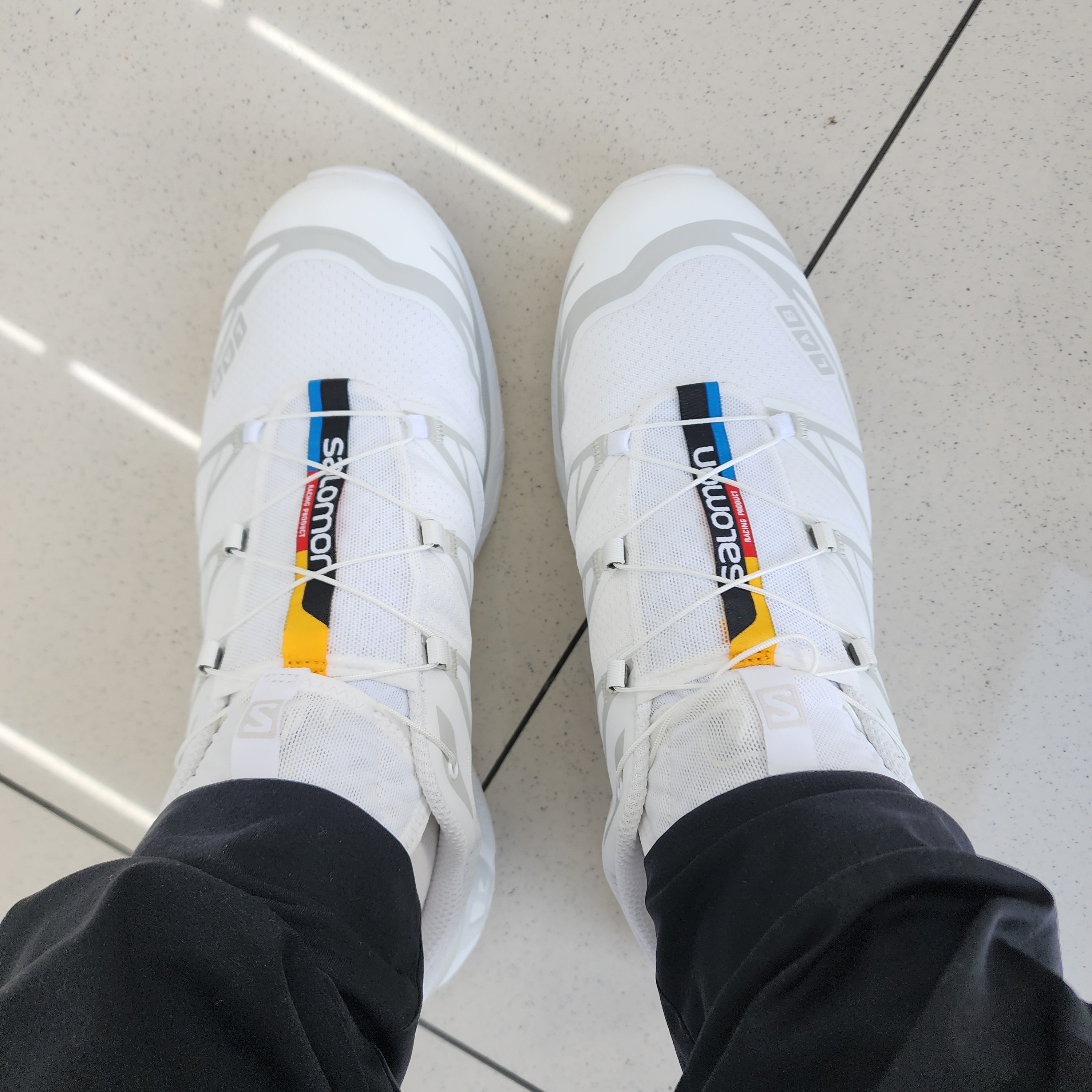 Salomon XT-6 ADV White 착용 스타일