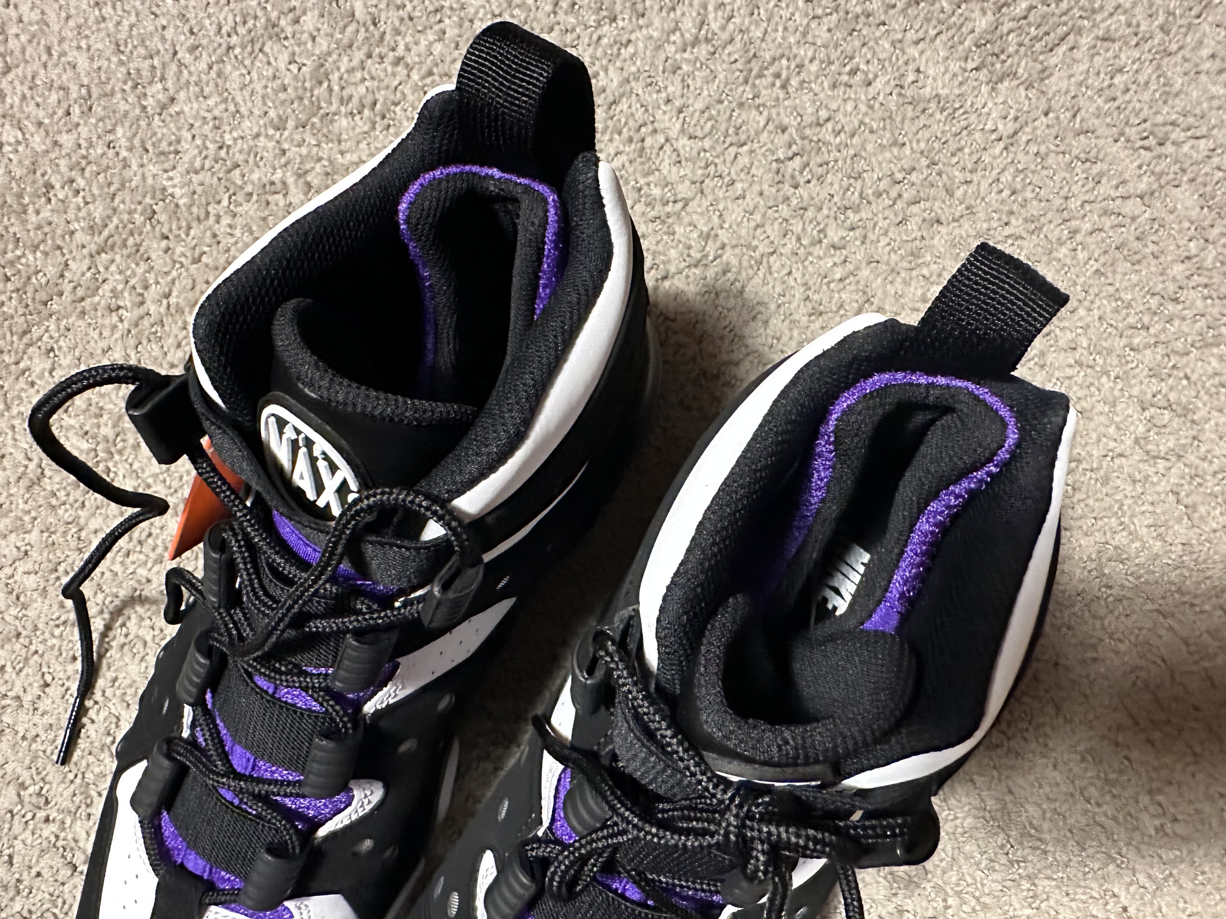 Nike Air Max 2 CB 94 Black and Pure Purple 착용 스타일 - 4