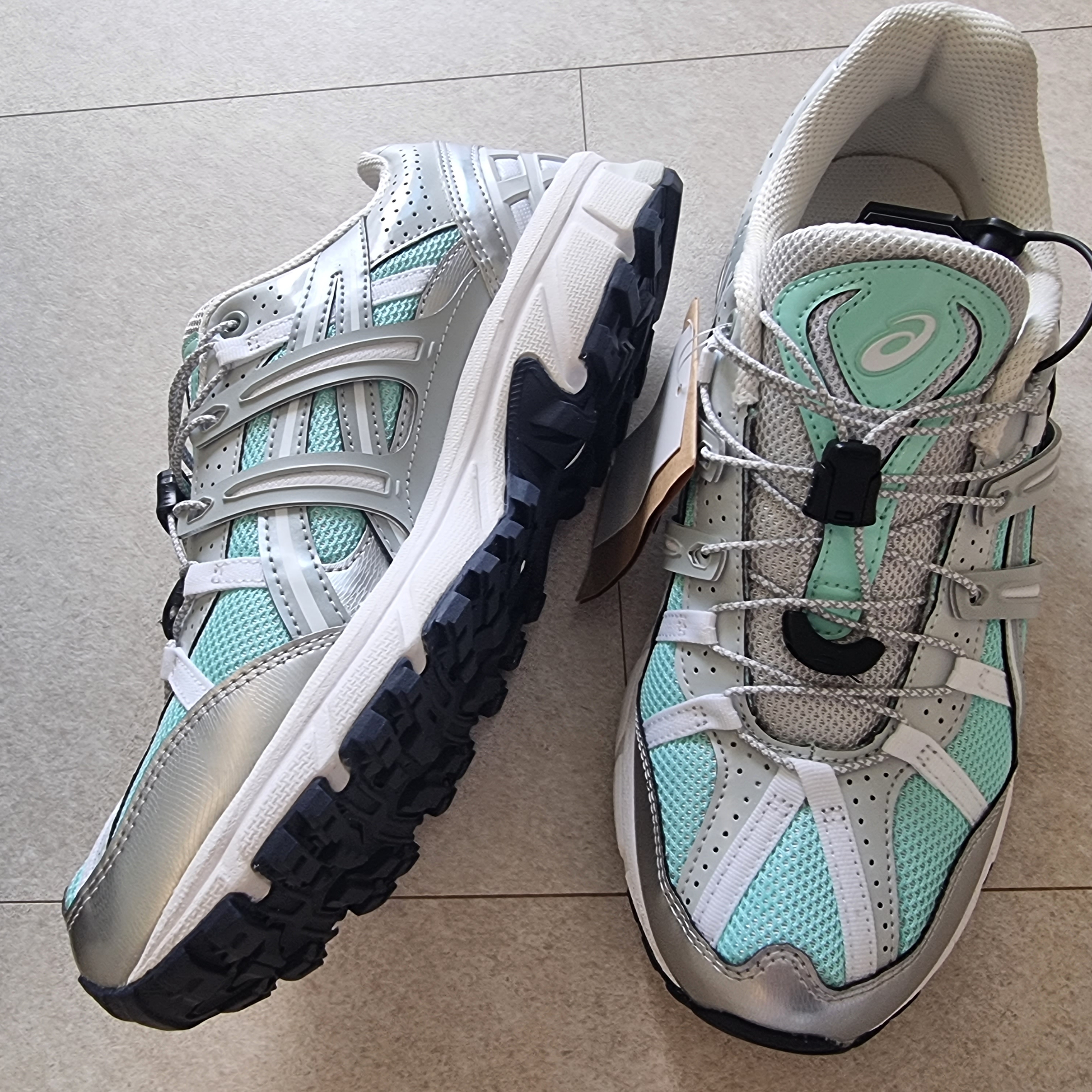 (W) Asics x Matin Kim Gel-Sonoma 15-50 Oasis Green Pure Silver 착용 스타일 - 2