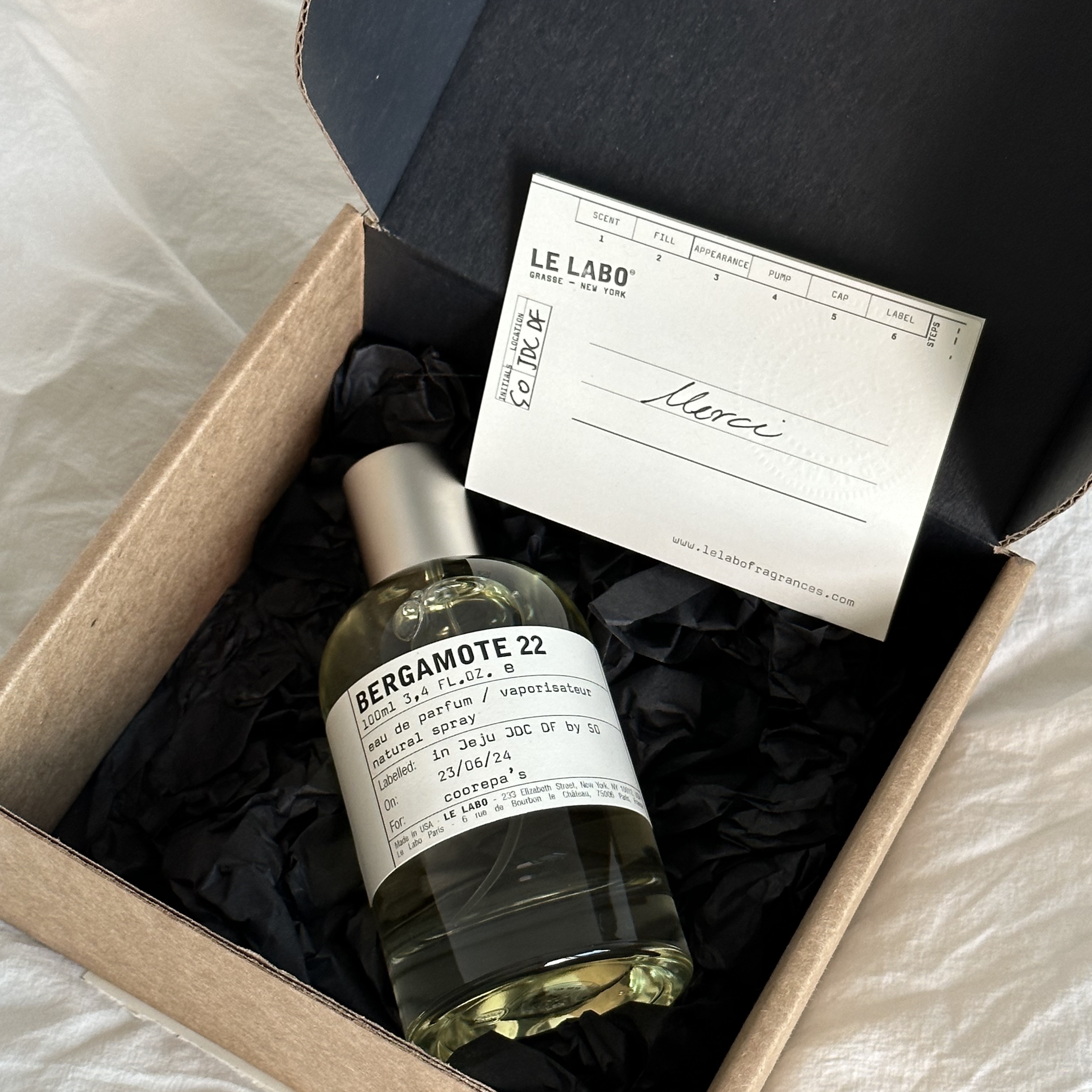 Le Labo Bergamote 22 Eau De Parfum 100ml 착용 스타일 - 2