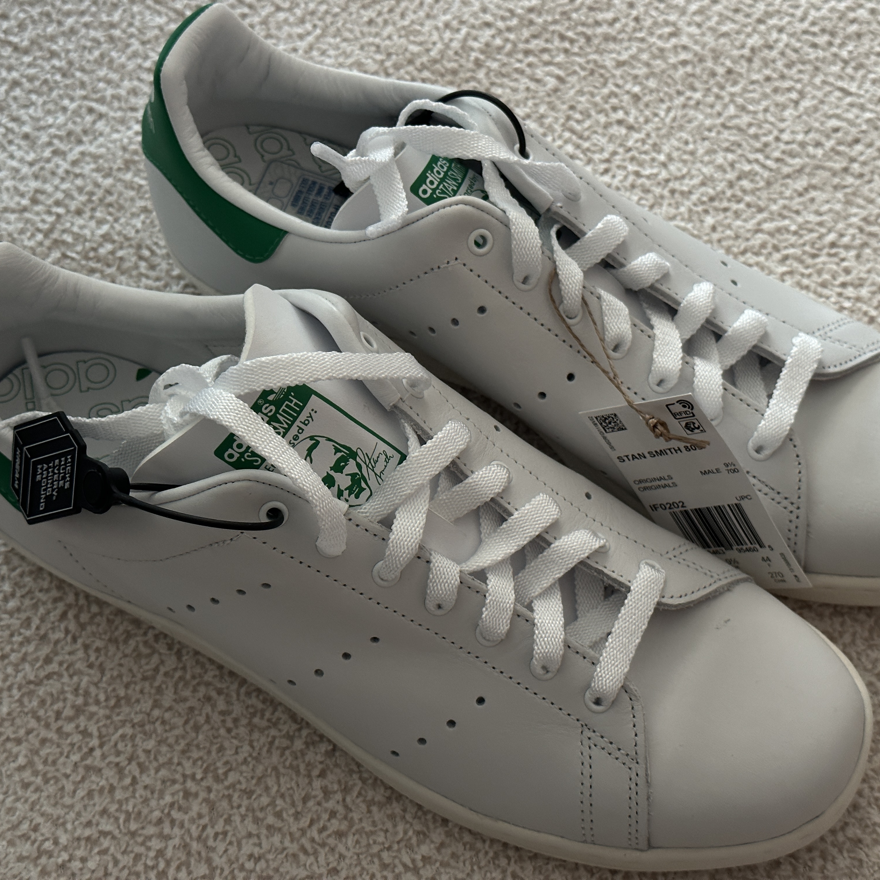 Adidas Stan Smith 80s Cloud White Green 착용 스타일