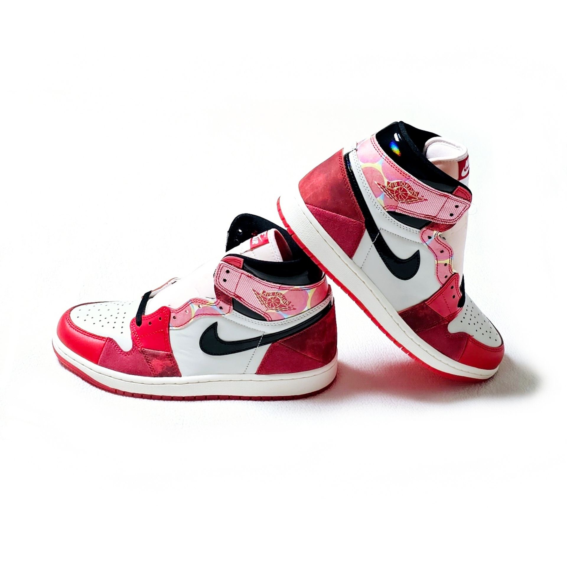 Jordan 1 Retro High Spider-Man Next Chapter 착용 스타일 - 3