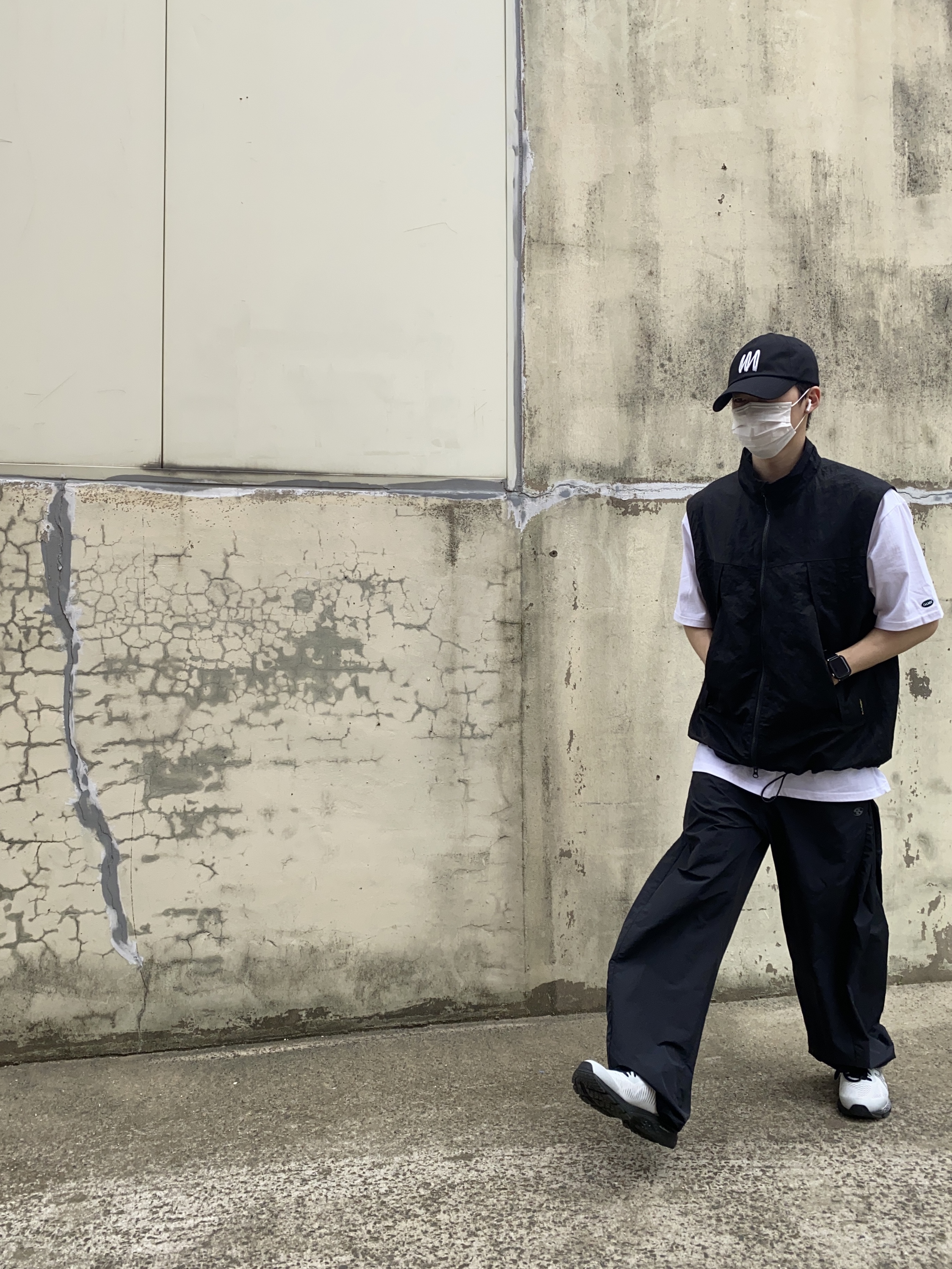 Asics Gel-Kayano 25 Glacier Grey, Sansan Gear Side Snap Pants Black 착용 스타일