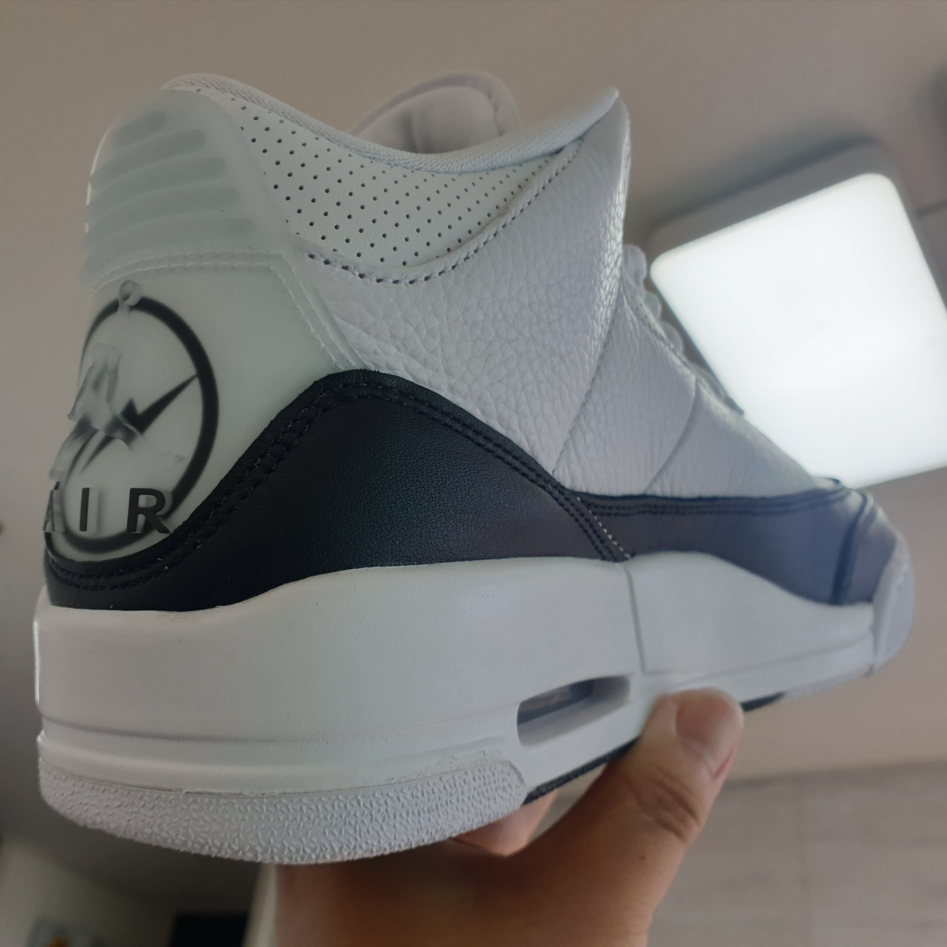 Jordan 3 x Fragment Retro SP White Black 착용 스타일