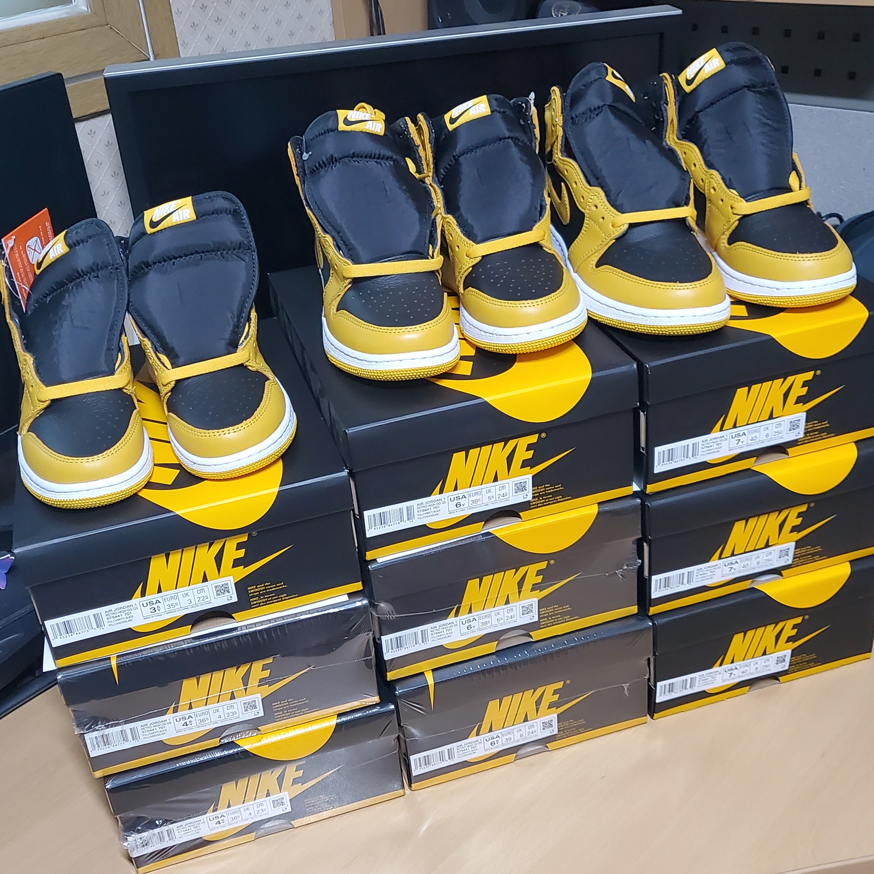 (GS) Jordan 1 Retro High OG Pollen 착용 스타일 - 1