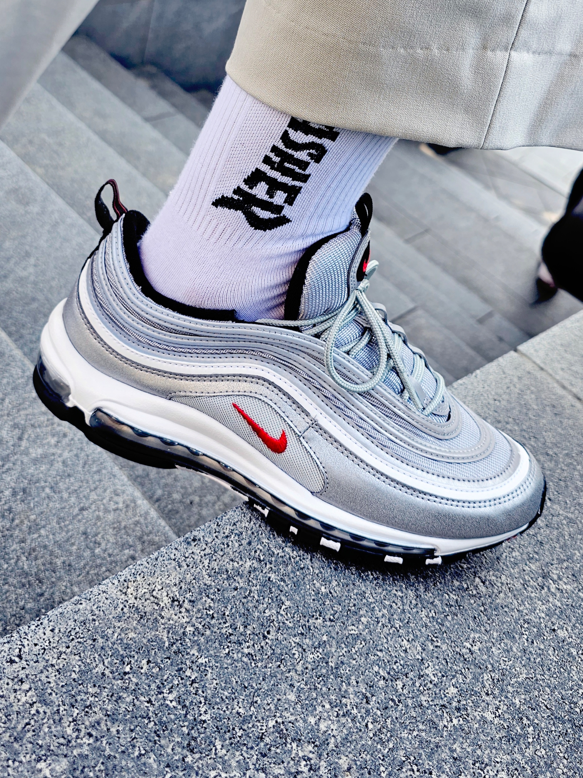 Nike Air Max 97 OG Silver Bullet 2022 착용 스타일 - 2