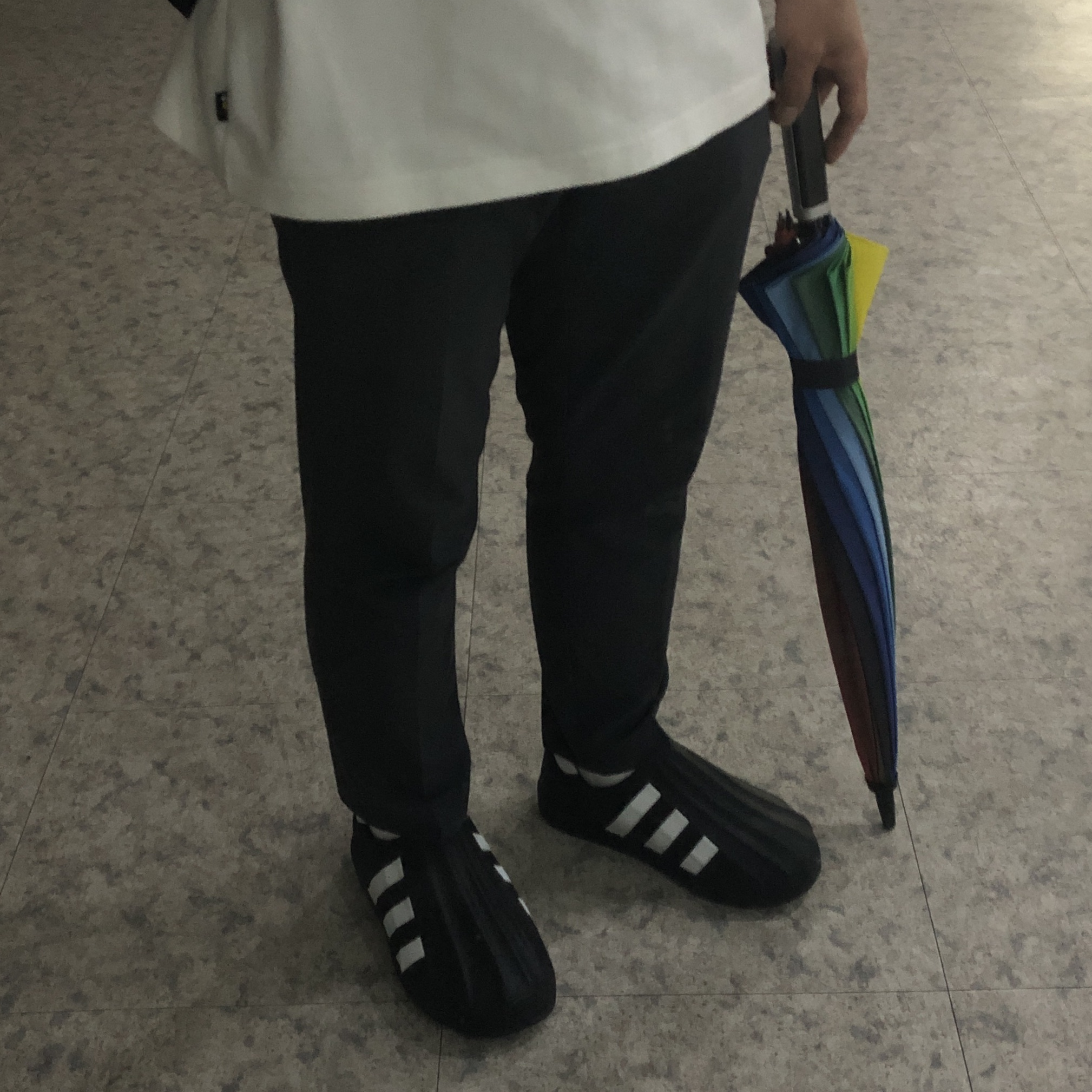 Adidas Adifom Superstar Core Black Cloud White 착용 스타일 - 2
