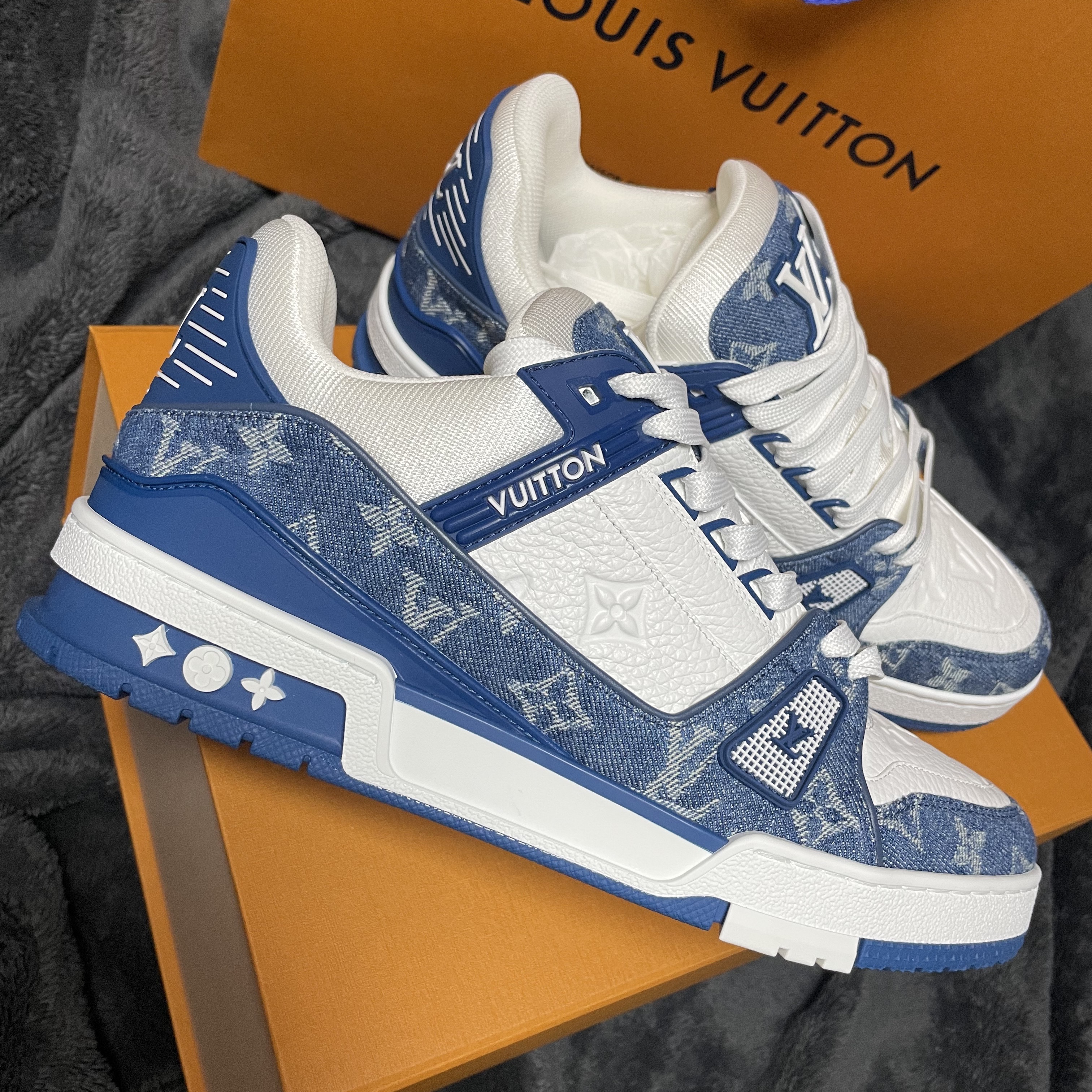 Louis Vuitton LV Trainer 1A8WAX #sneakers #louisvuitton #lv