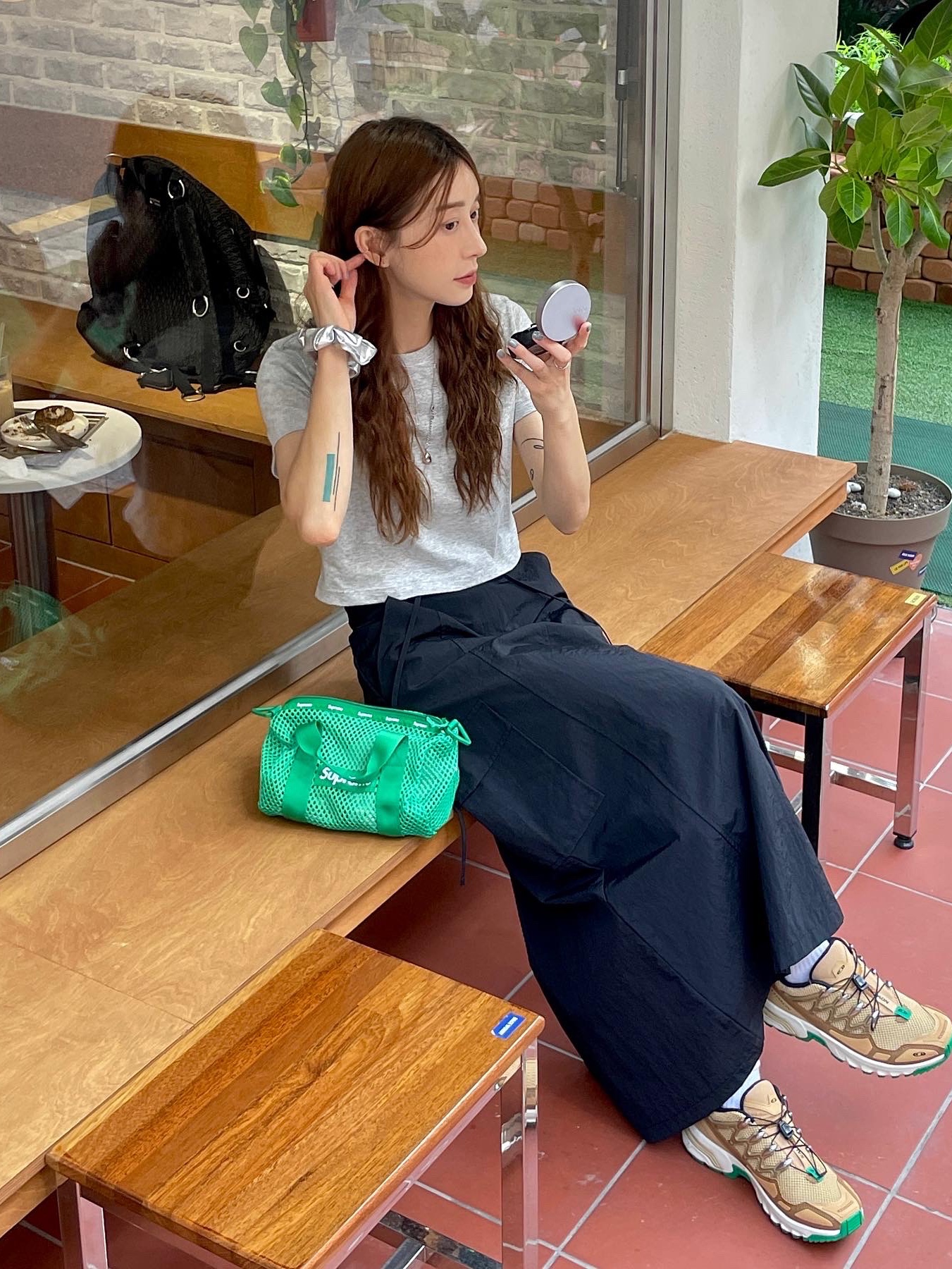 Supreme Mesh Mini Duffle Bag Green - 23SS, Salomon ACS +OG Taffy Rubber 착용 스타일 - 3