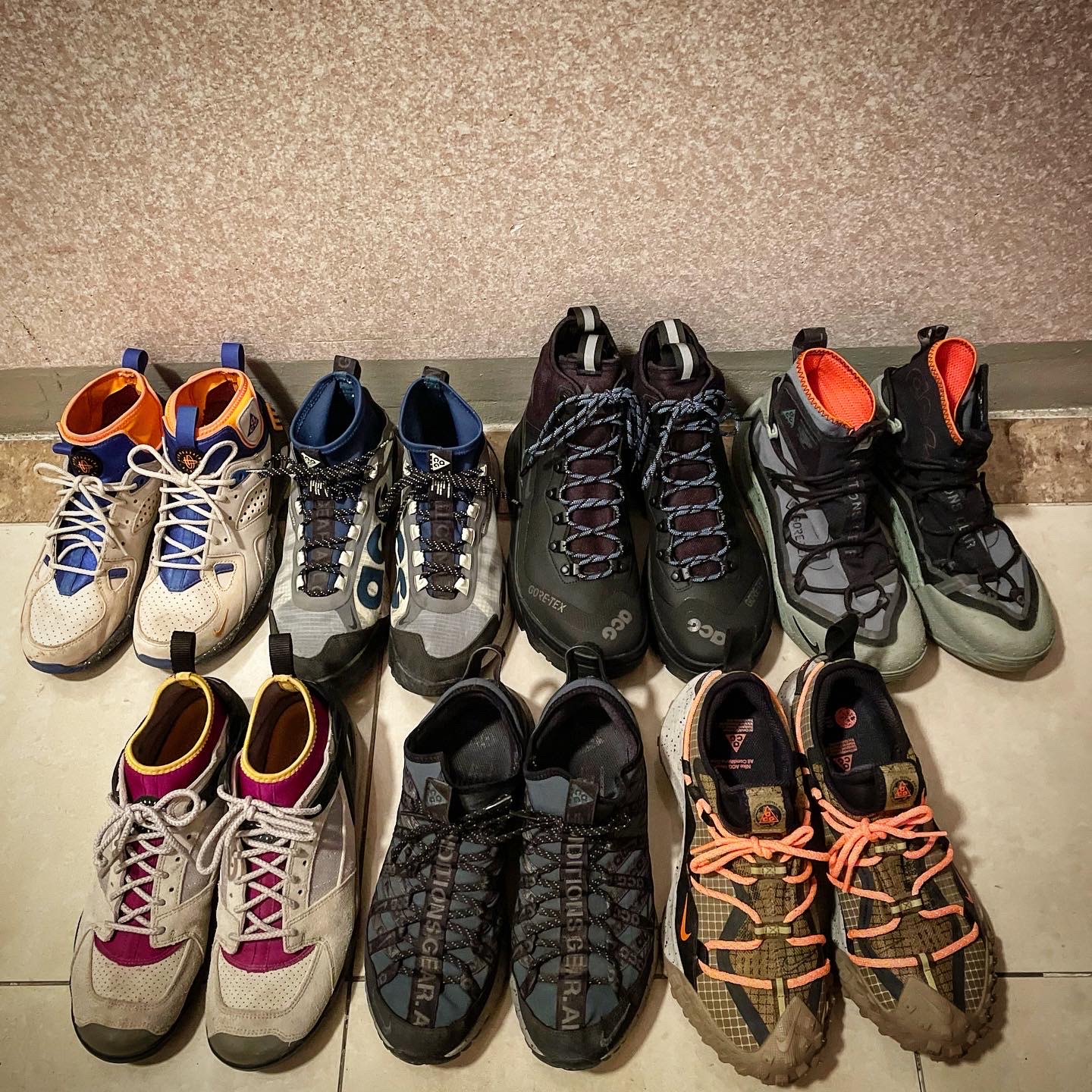 Nike ACG Air Mowabb Rattan Birch, Nike ACG Mountain Fly Low Gore-Tex SE Hazel Rush 착용 스타일
