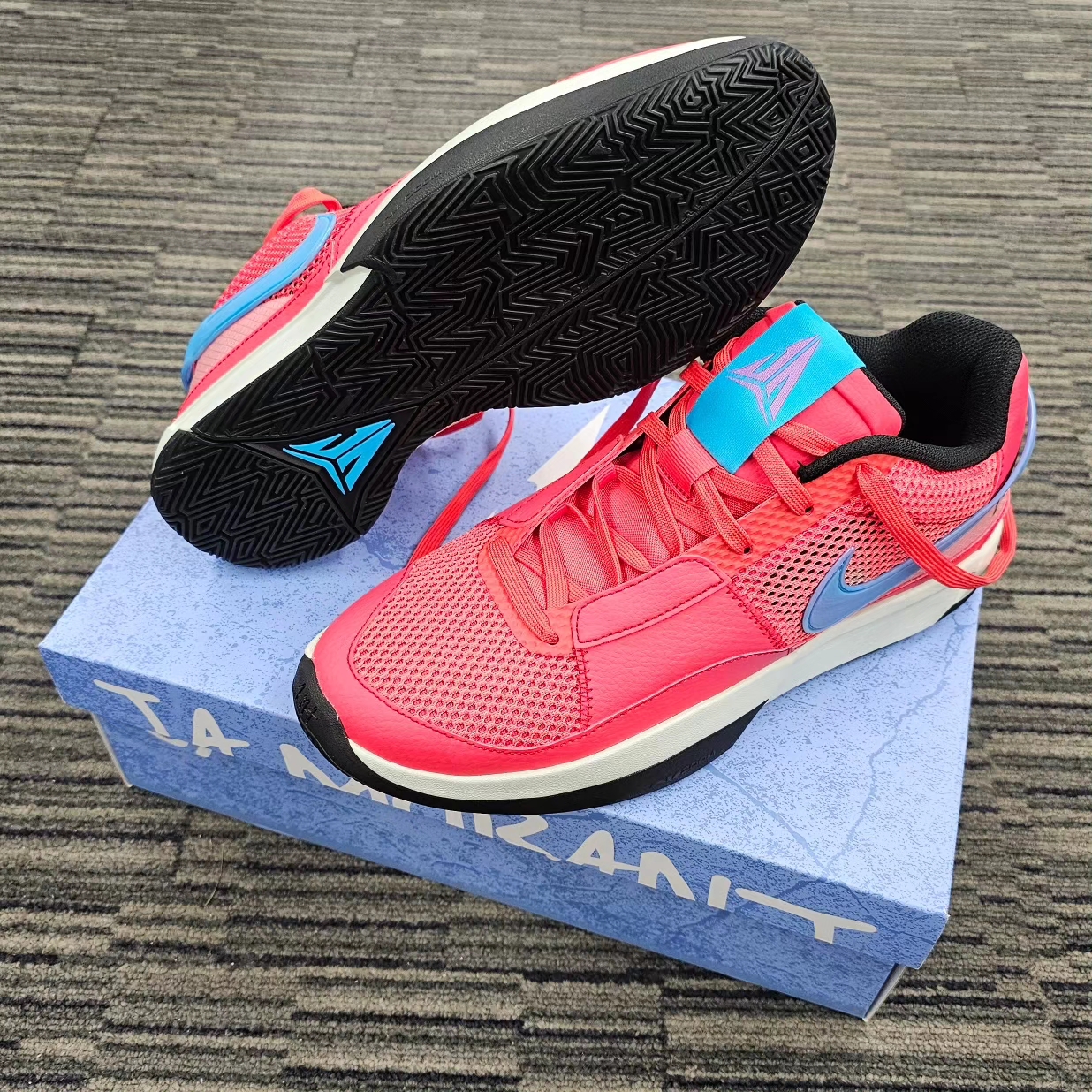 Nike Ja 1 EP Ember Glow 착용 스타일 - 3