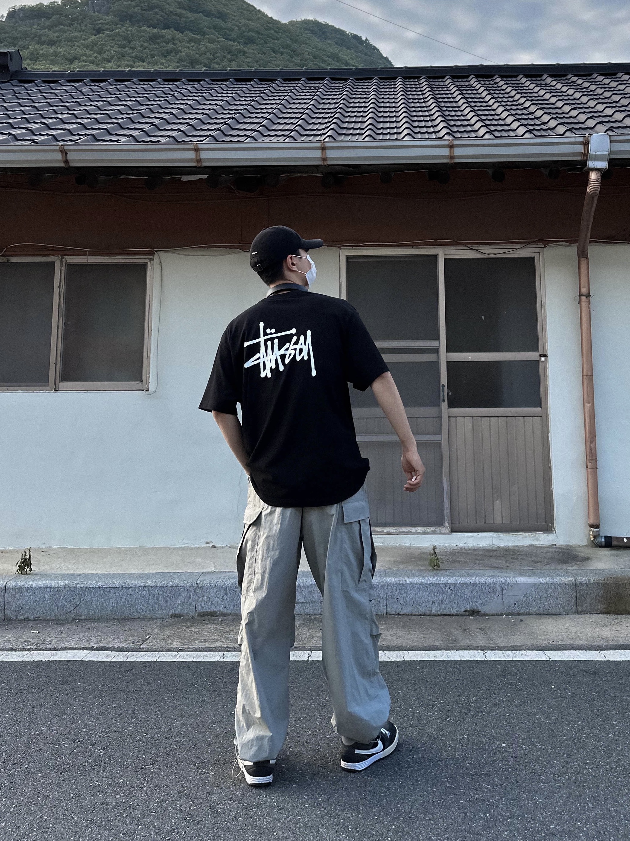 Stussy Basic Stussy T-Shirt Black 2023 착용 스타일