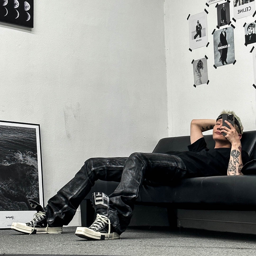 Gentle Monster x Maison Margiela MM003 Black Black, Converse x Drkshdw Drkstr Chuck 70 High Black 착용 스타일 - 1