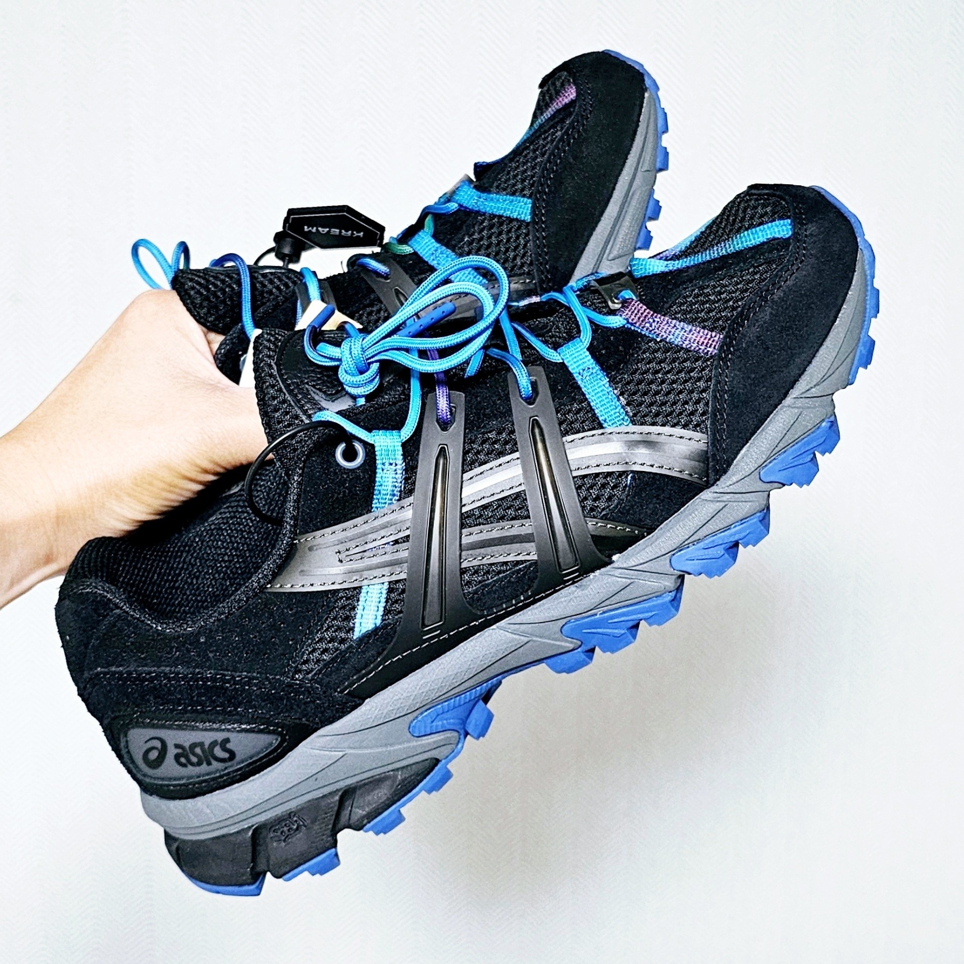 Asics x A.P.C. Gel-Sonoma 15-50 Black 착용 스타일
