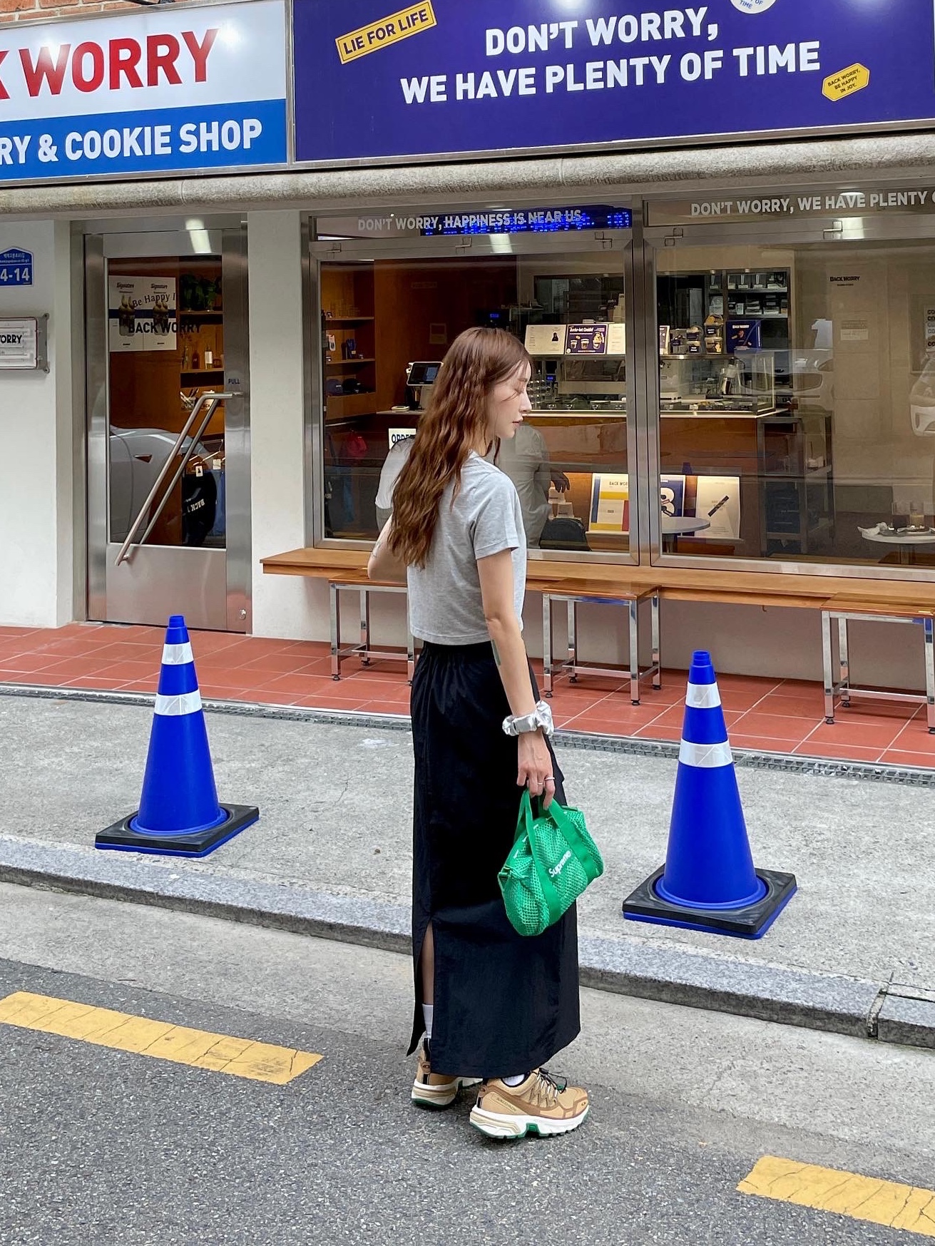 Supreme Mesh Mini Duffle Bag Green - 23SS, Salomon ACS +OG Taffy Rubber 착용 스타일 - 4