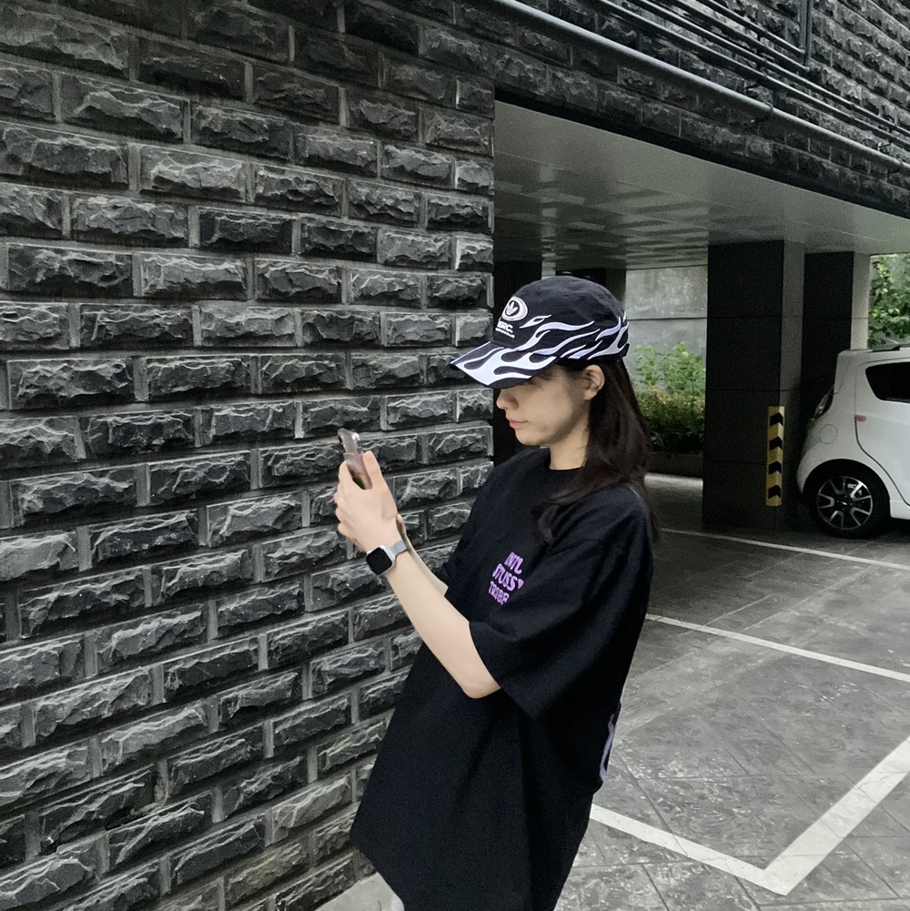 Adidas x NSRC Cap Black, Stussy Serpent T-Shirt Black 착용 스타일 - 2