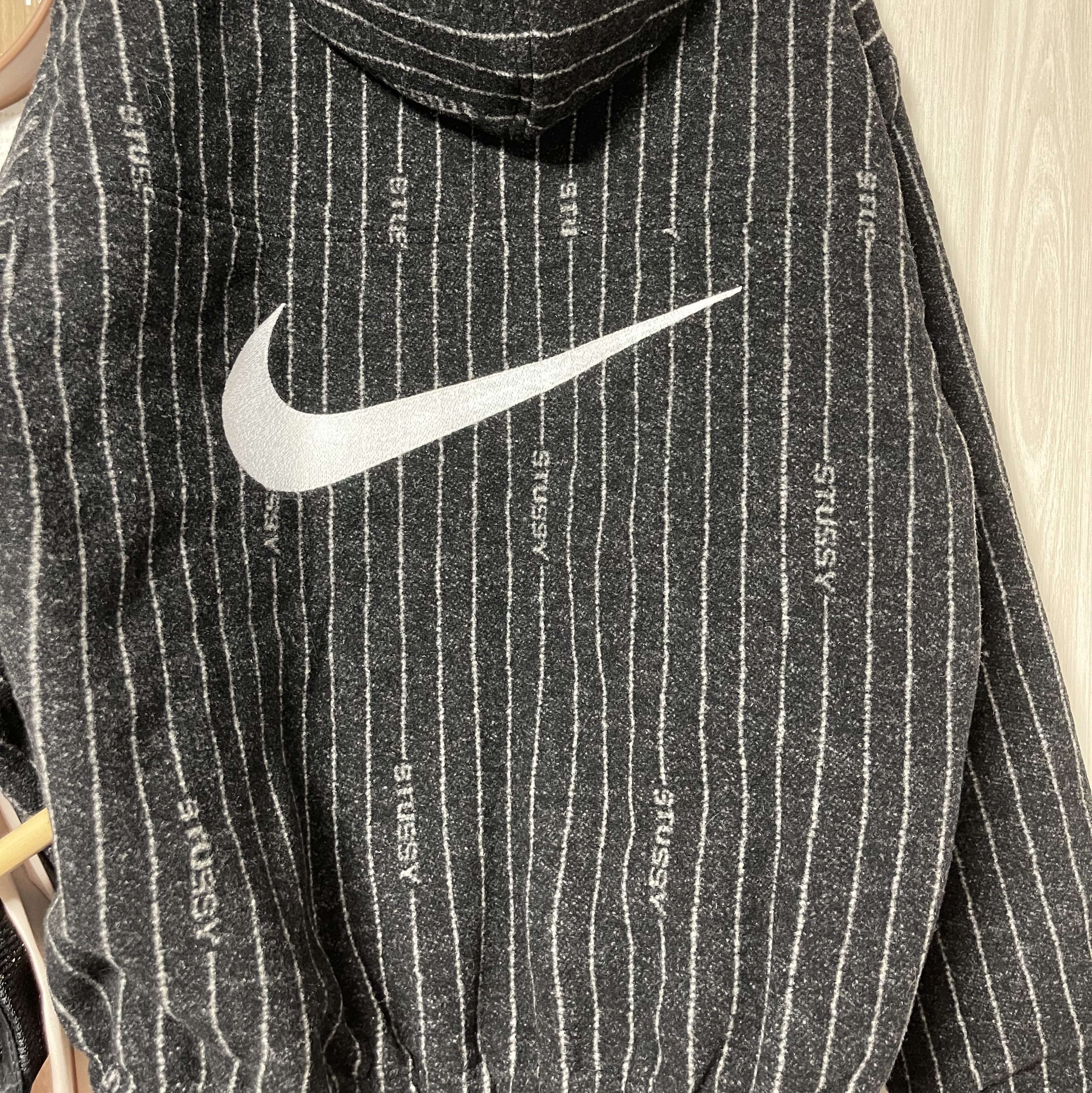 Nike x Stussy NRG Striped Wool Jacket Black (DR4023-010) 착용 스타일