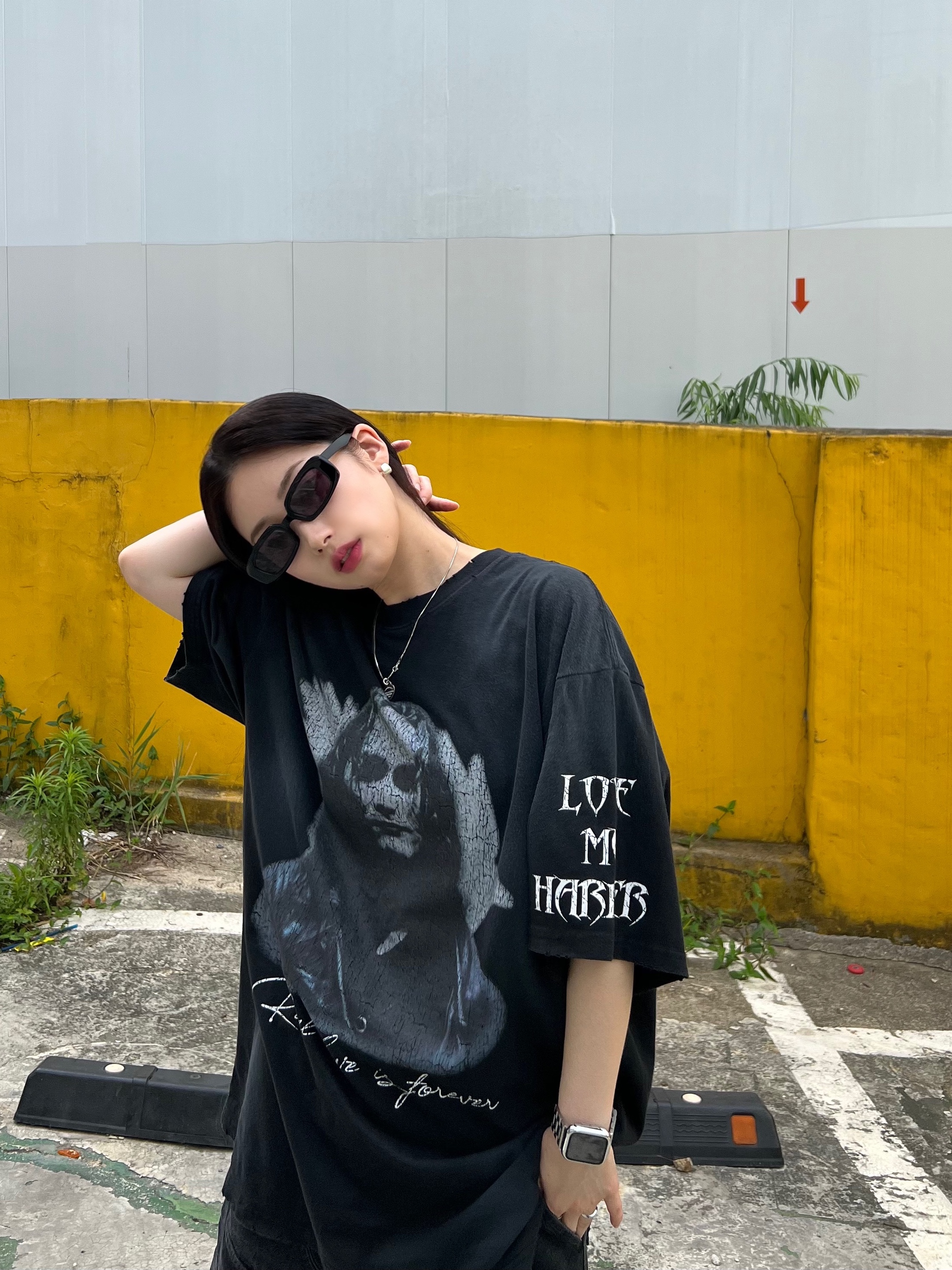 Project G/R Crow Worldtour T-Shirt Washed Black, Nike Air Force 1 '07 WB Flax 착용 스타일 - 3