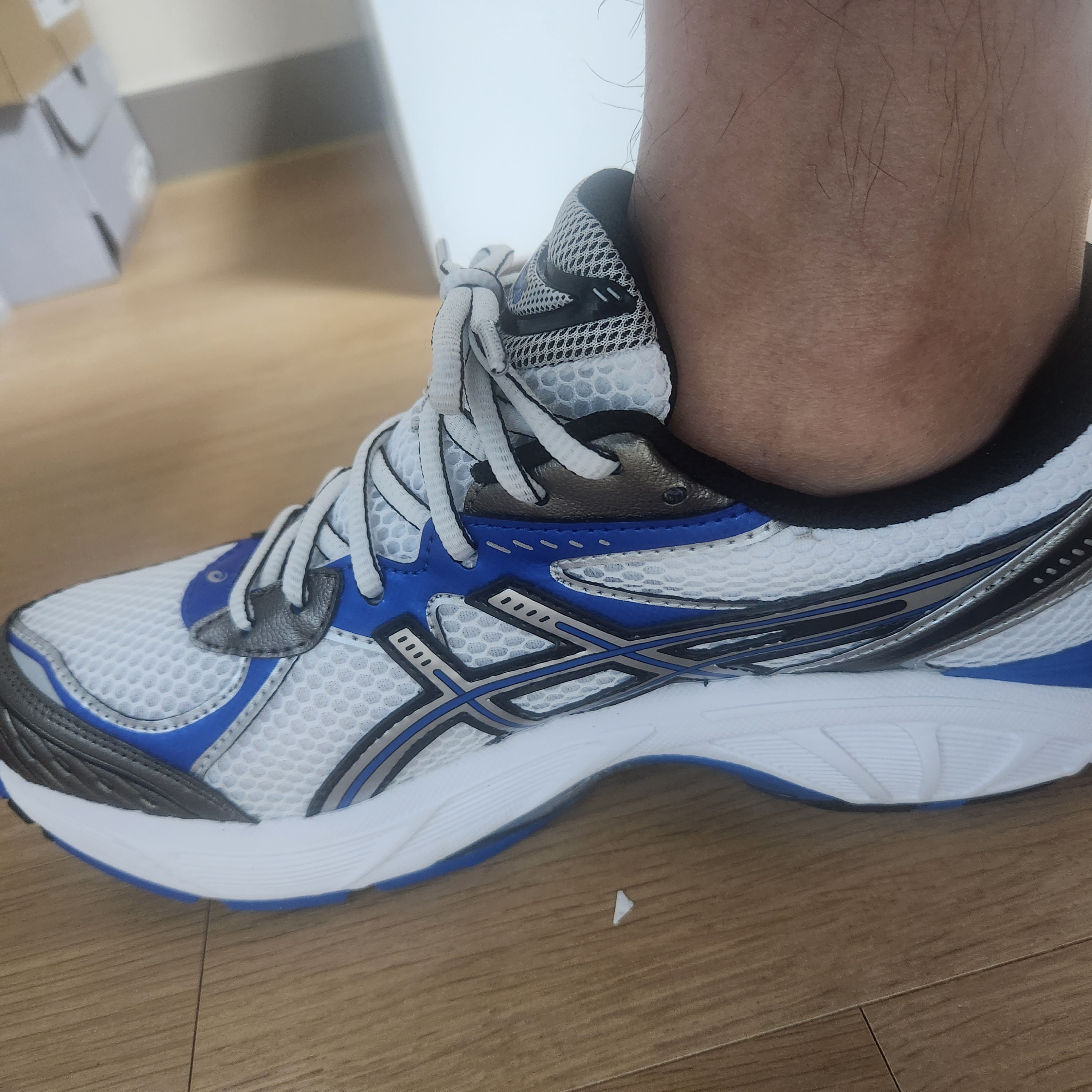 Asics GT-2160 White Illusion Blue 착용 스타일 - 1