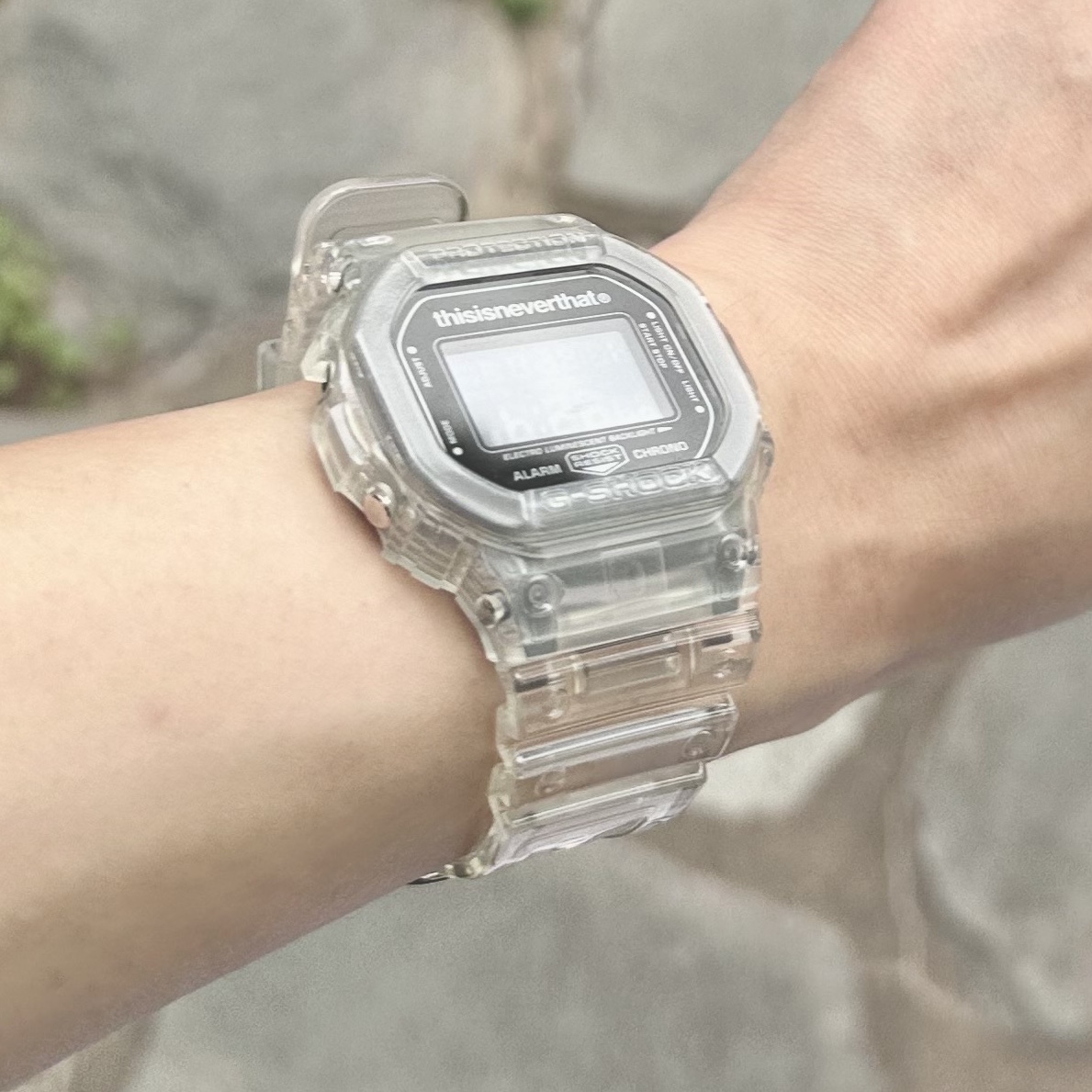 Casio G-Shock x Thisisneverthat DW-5600TINT23-7DF Skeleton 착용 스타일