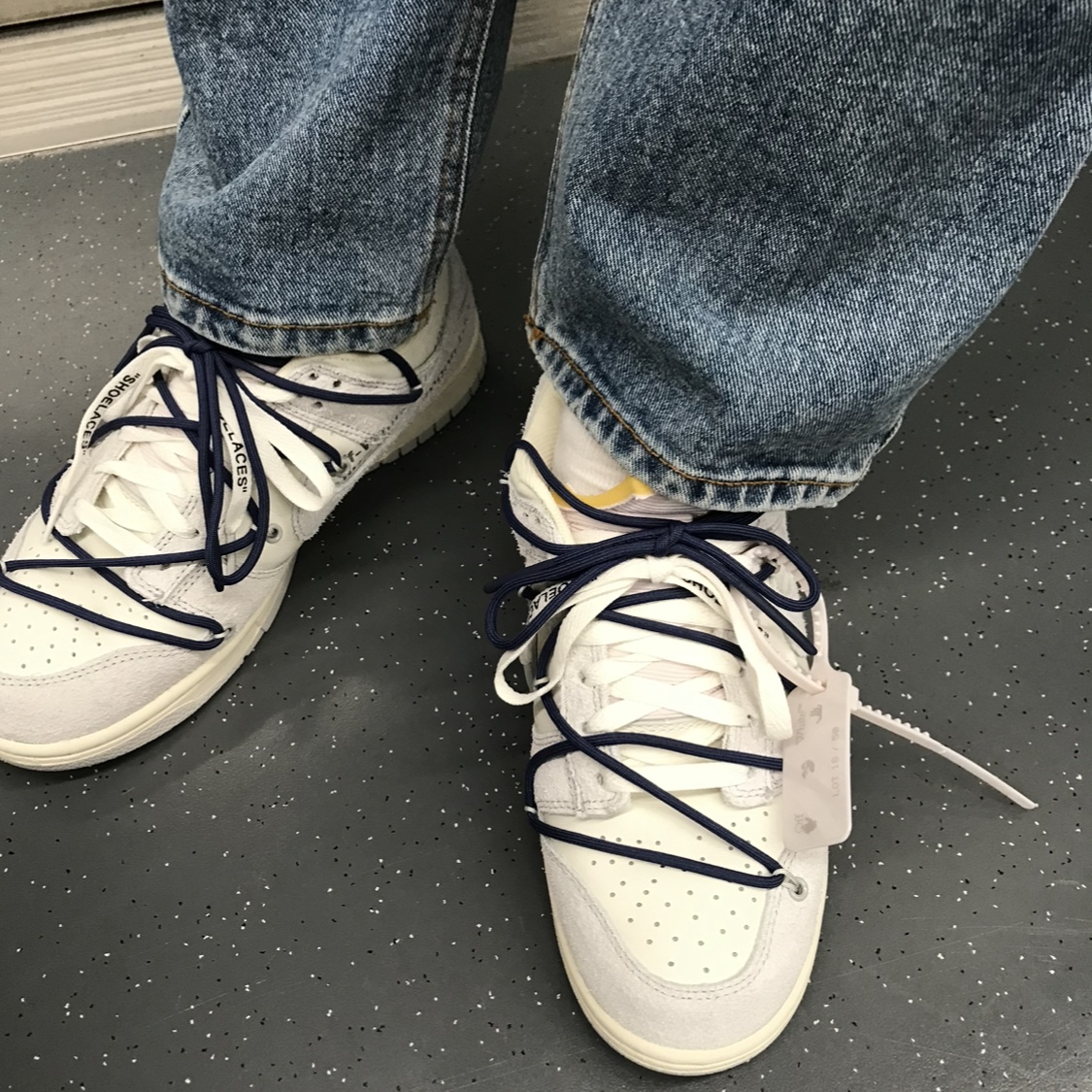 Nike x Off-White Dunk Low The 50 - Lot 18 착용 스타일