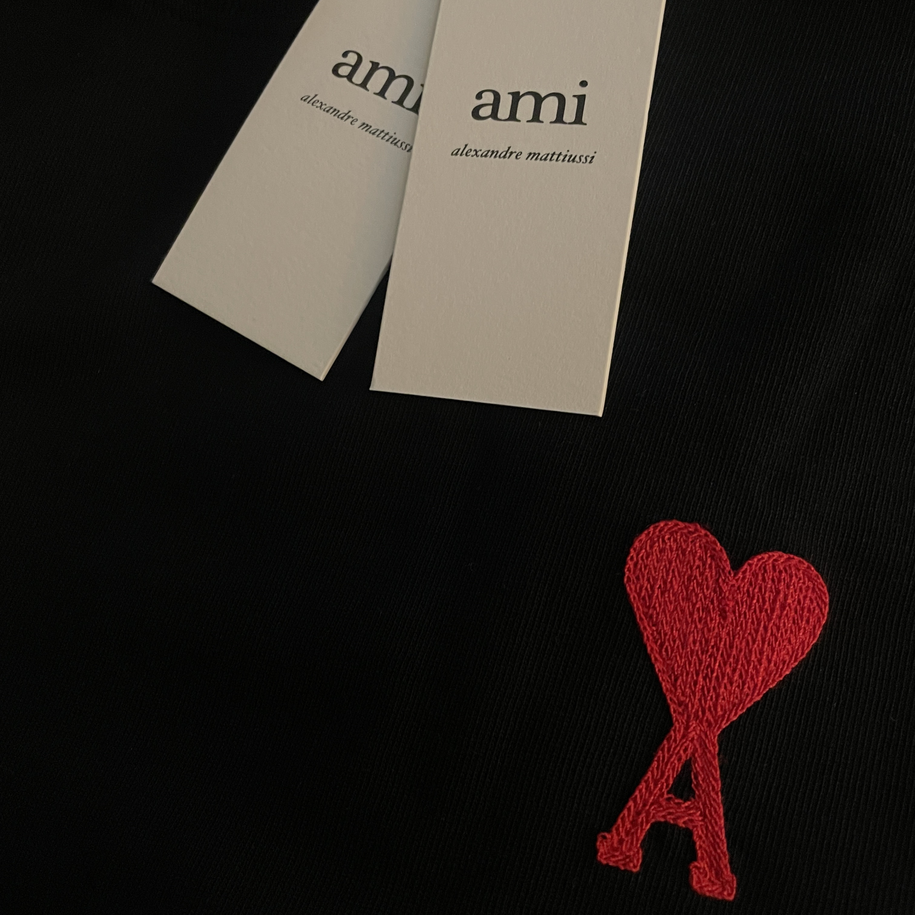 AMI de Coeur T-Shirt Black 착용 스타일