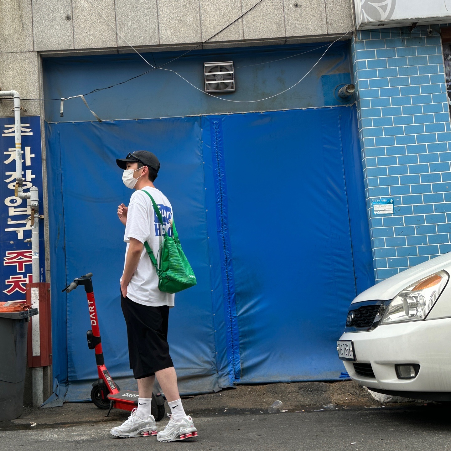 Gentle Monster x Maison Margiela MM004 Black Black, Supreme Cordura Ripstop S Logo 6-Panel Black - 23SS 착용 스타일