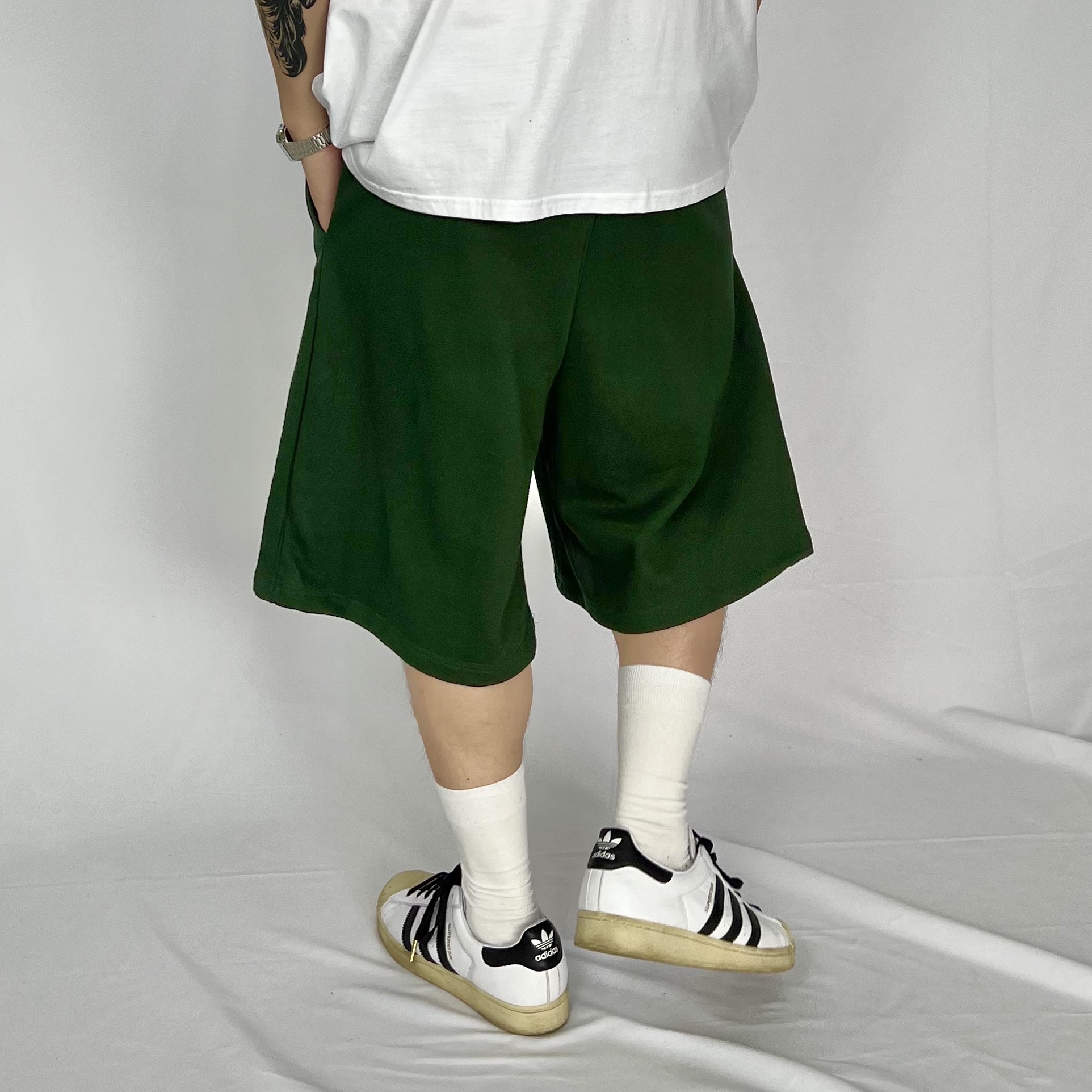 Adidas Superstar Premium White Black, Nike Air Force 1 '07 WB Flax 착용 스타일 - 3