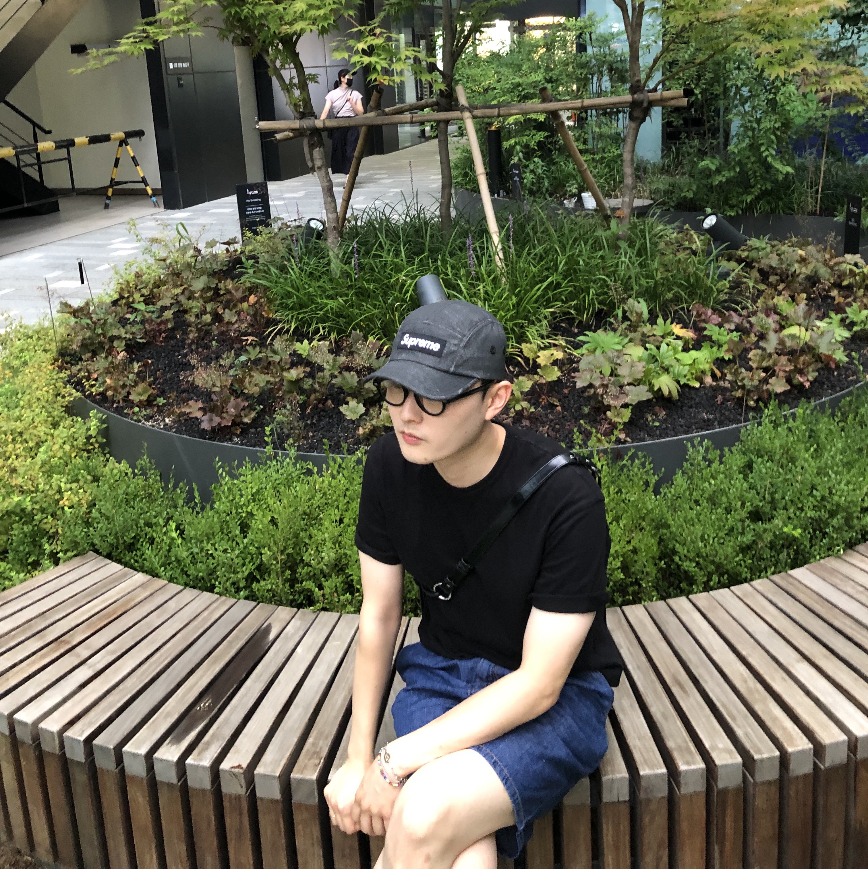 Supreme Washed Cordura Camp Cap Black - 22FW 착용 스타일 - 2