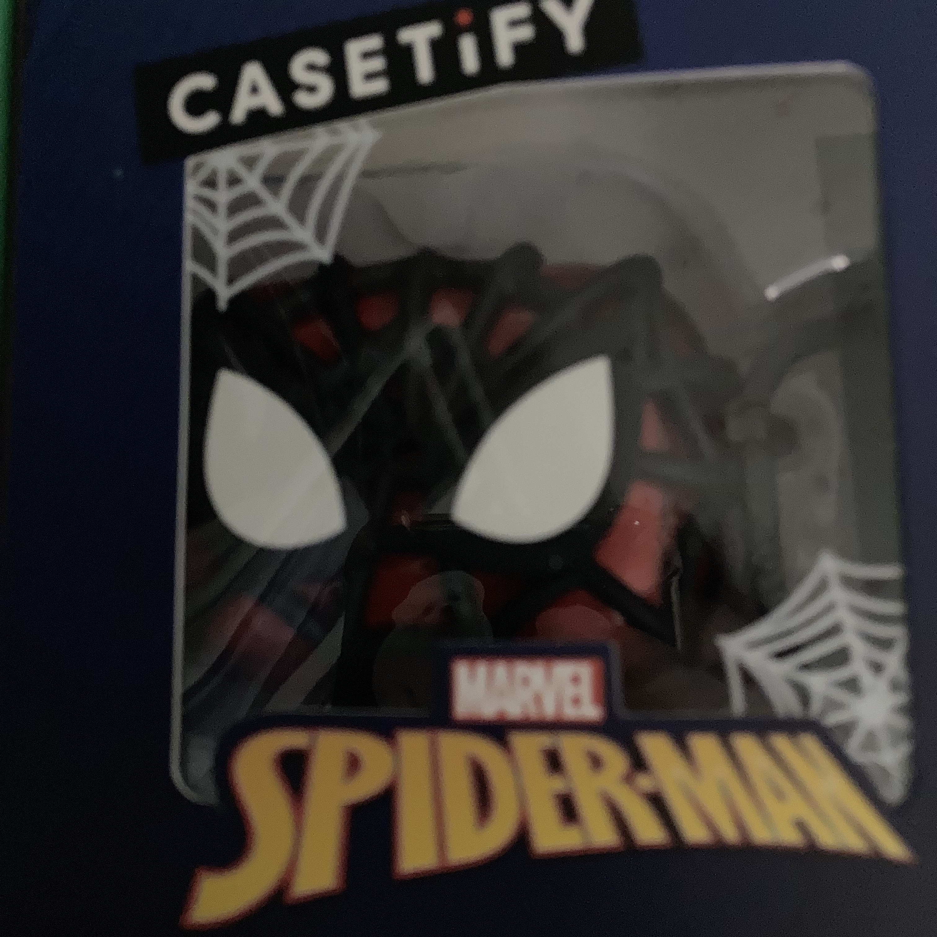 Casetify x Marvel Spider-Man Collectible AirPods Pro 1st/2nd Gen Case Red 착용 스타일 - 1