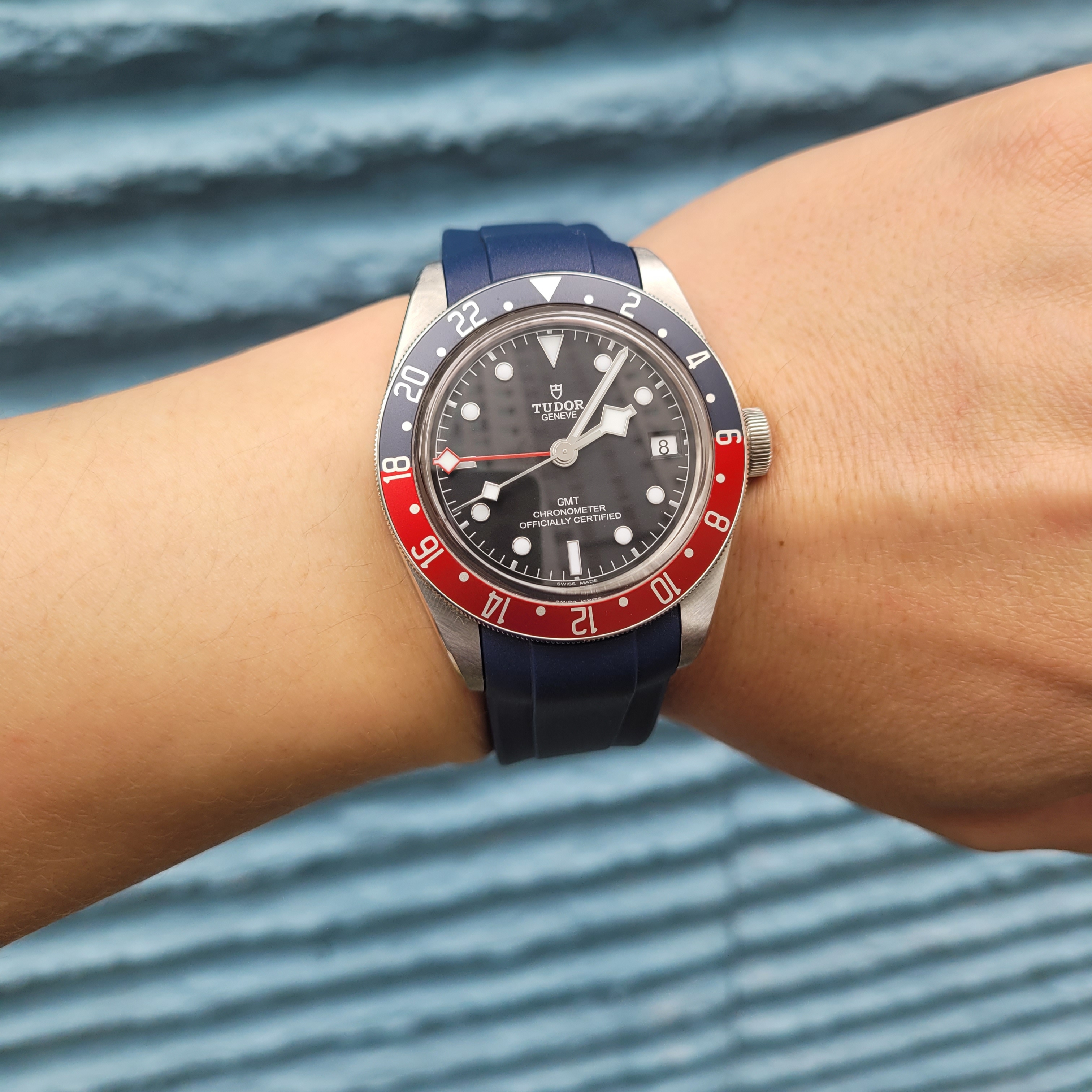Tudor Black Bay GMT MT5652 Steel Bracelet Black 착용 스타일