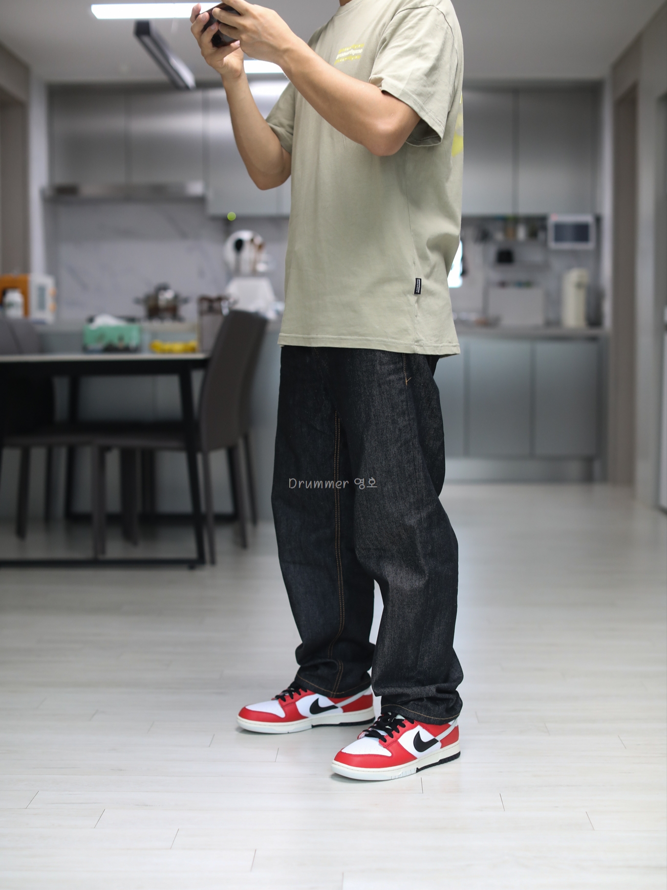 Nike Dunk Low Retro PRM University Red Black 착용 스타일 - 1