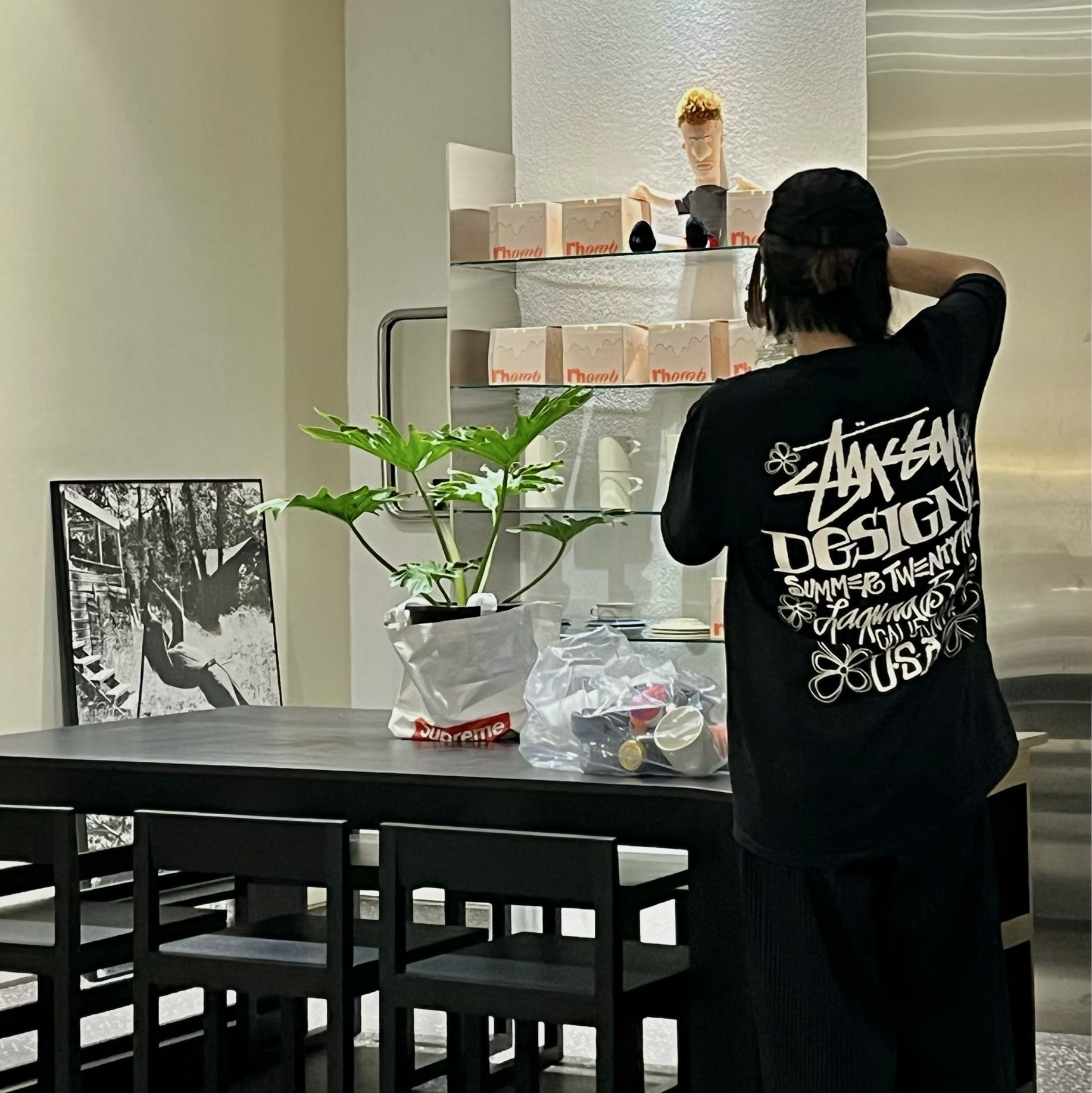 Stussy Summer LB T-Shirt Black, Supreme Military Camp Cap Black - 22FW 착용 스타일