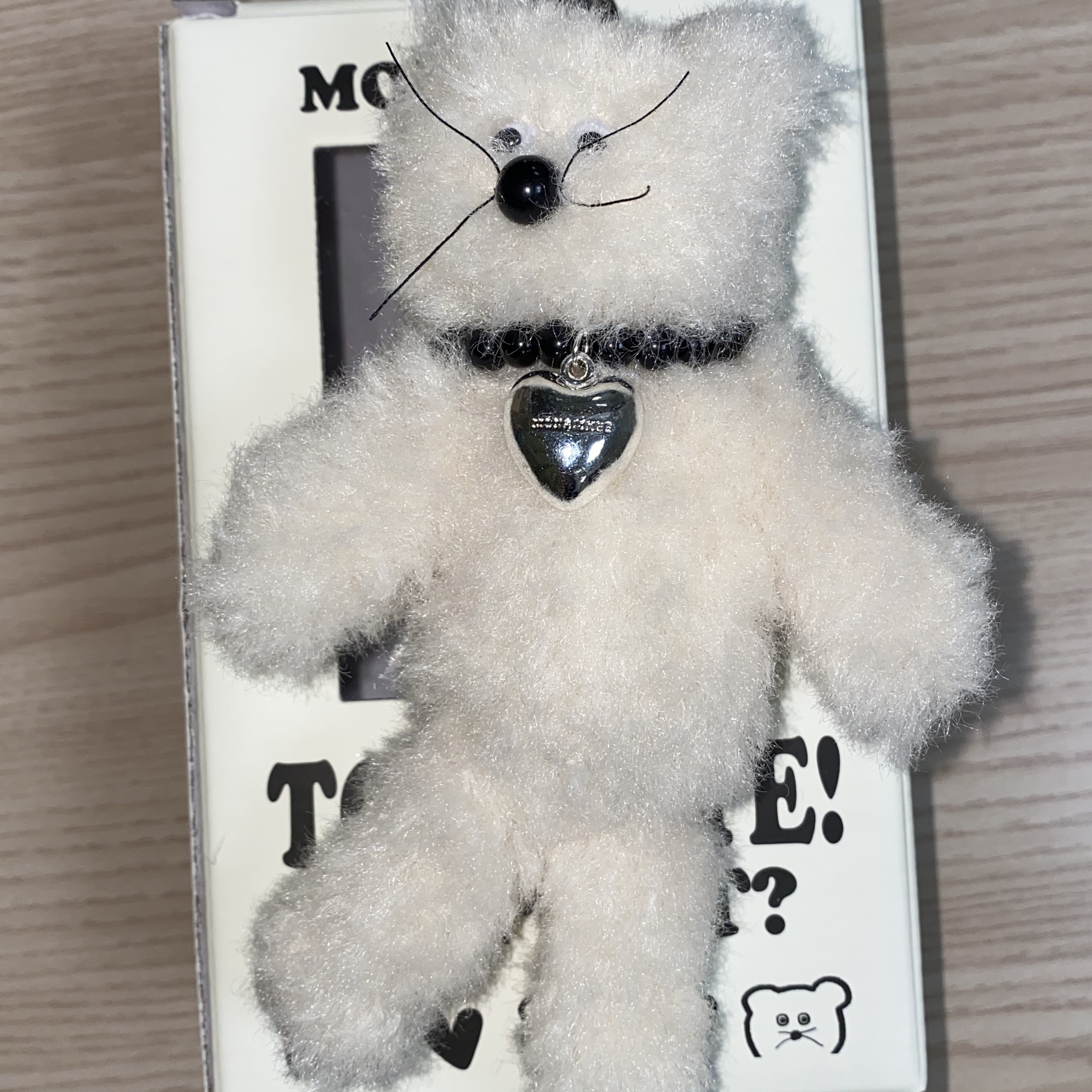 Monamhee Creami Keyring Cream - KREAM Exclusive 착용 스타일 - 1