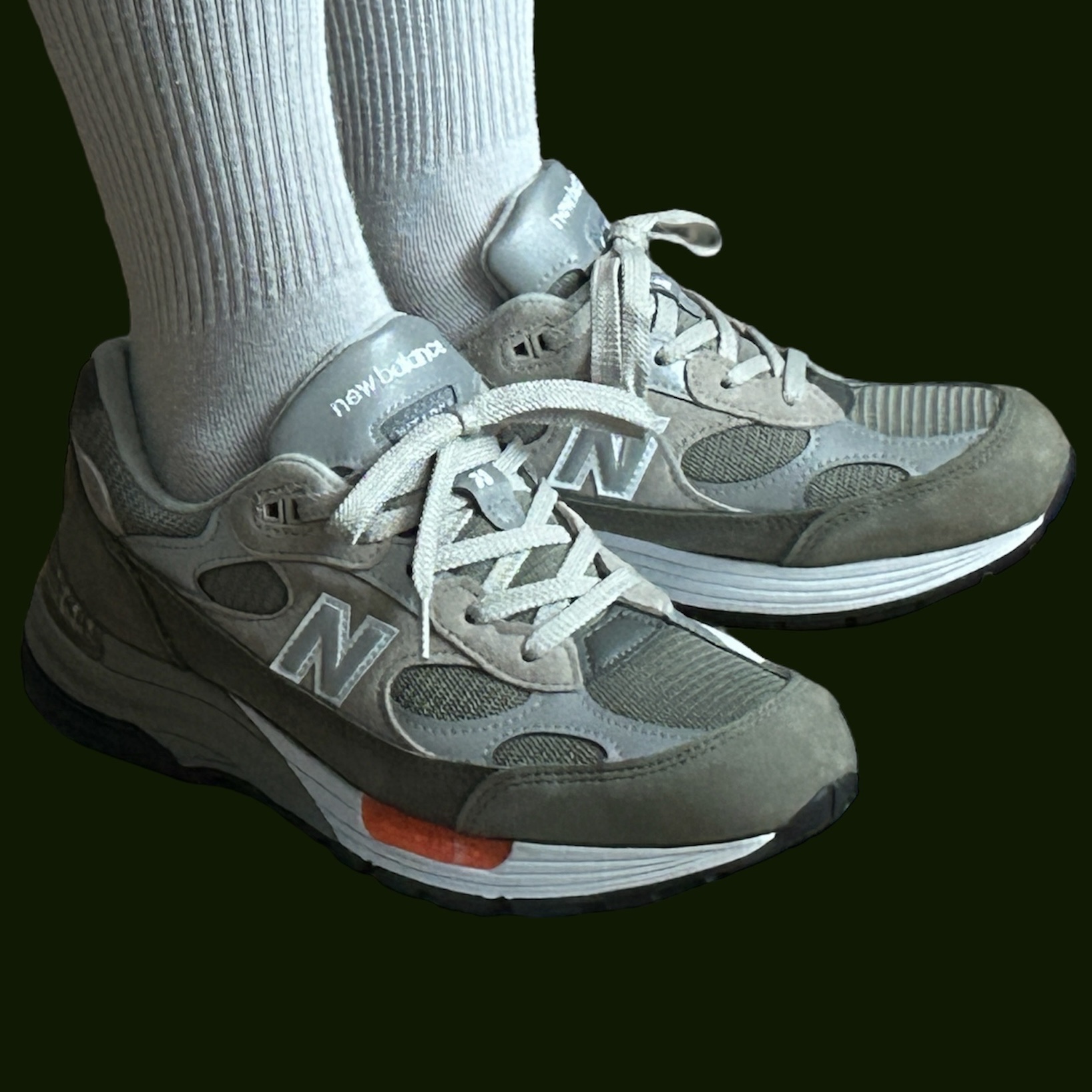 New Balance x WTAPS 992 Made in USA Olive 착용 스타일